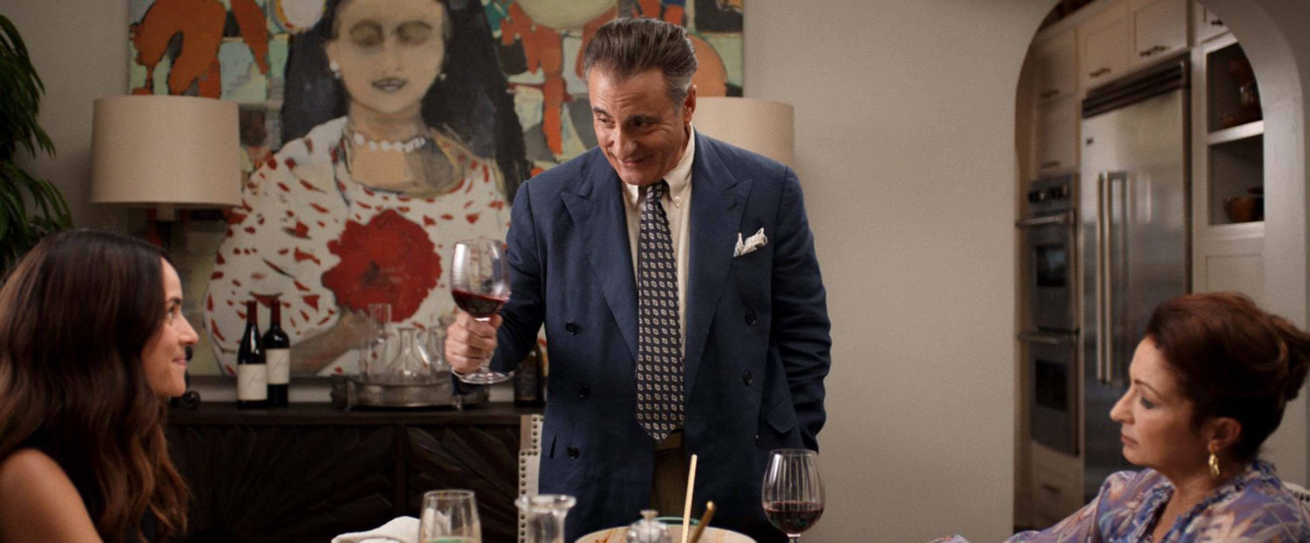 Father Of The Bride, navy suit, red wine, 2K Desktop Wallpaper