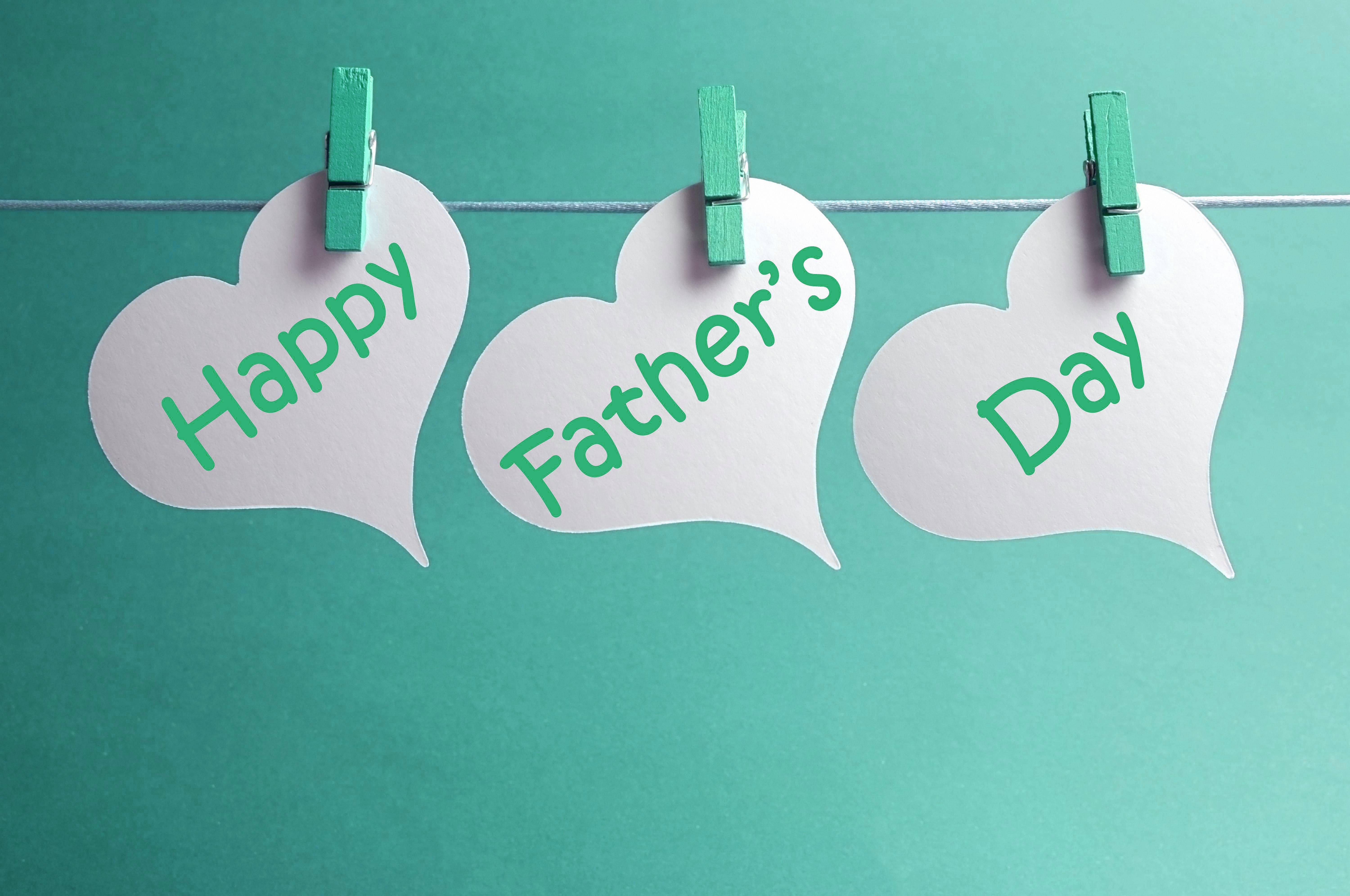 Happy Father's Day, white heart-shaped paper signs, green text, 5K Desktop Wallpaper