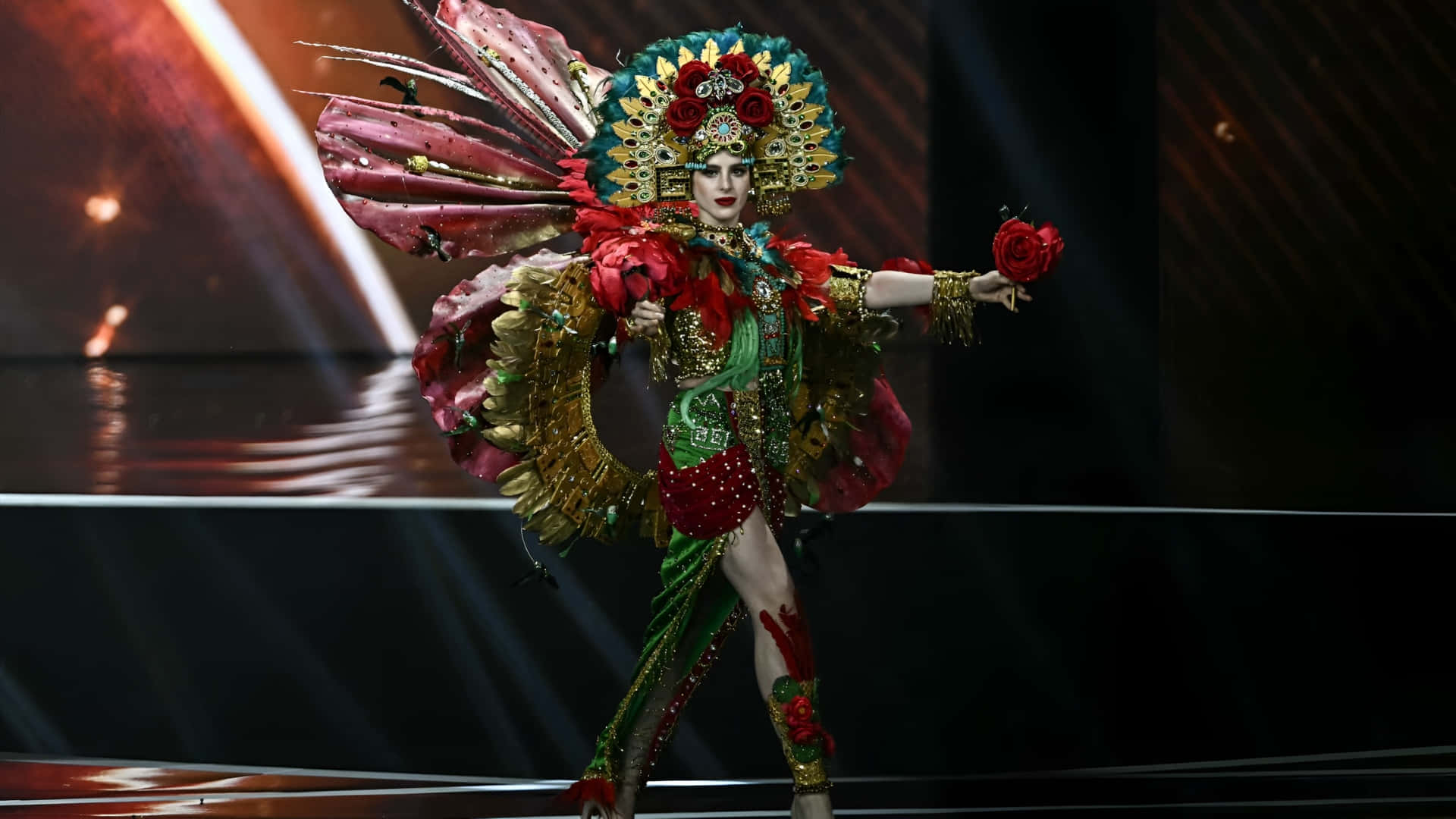 Fatima Bosch, red green and gold feathered costume, rose headdress, Full HD Desktop Wallpaper