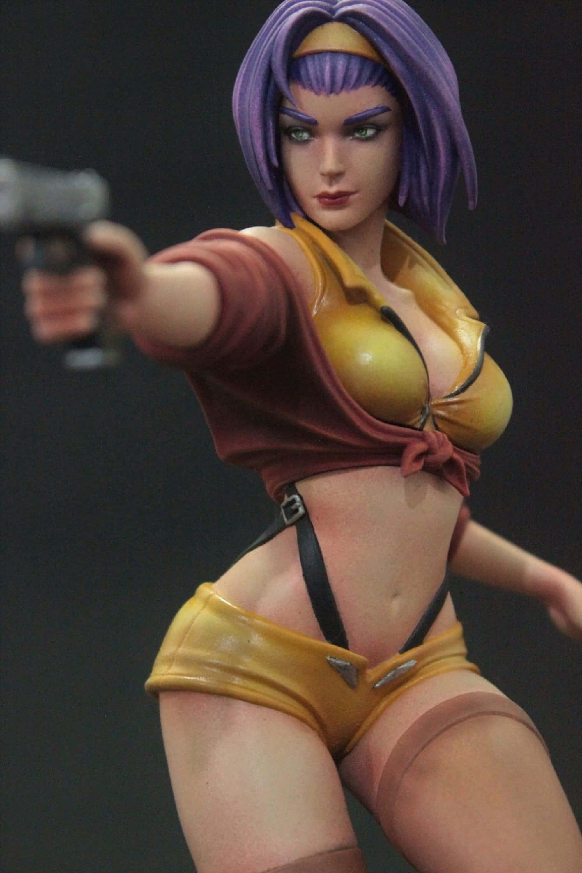 Faye Valentine, purple-haired, yellow and red outfit, 2K Phone Wallpaper