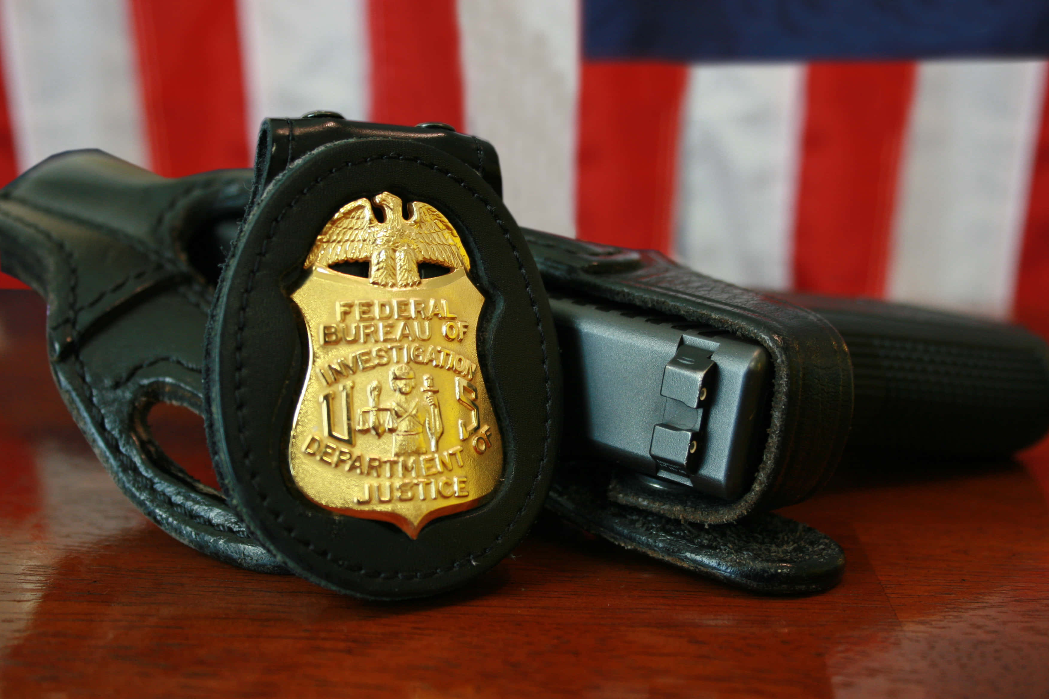 FBI, gold FBI badge, black leather holster, 2K Desktop Wallpaper