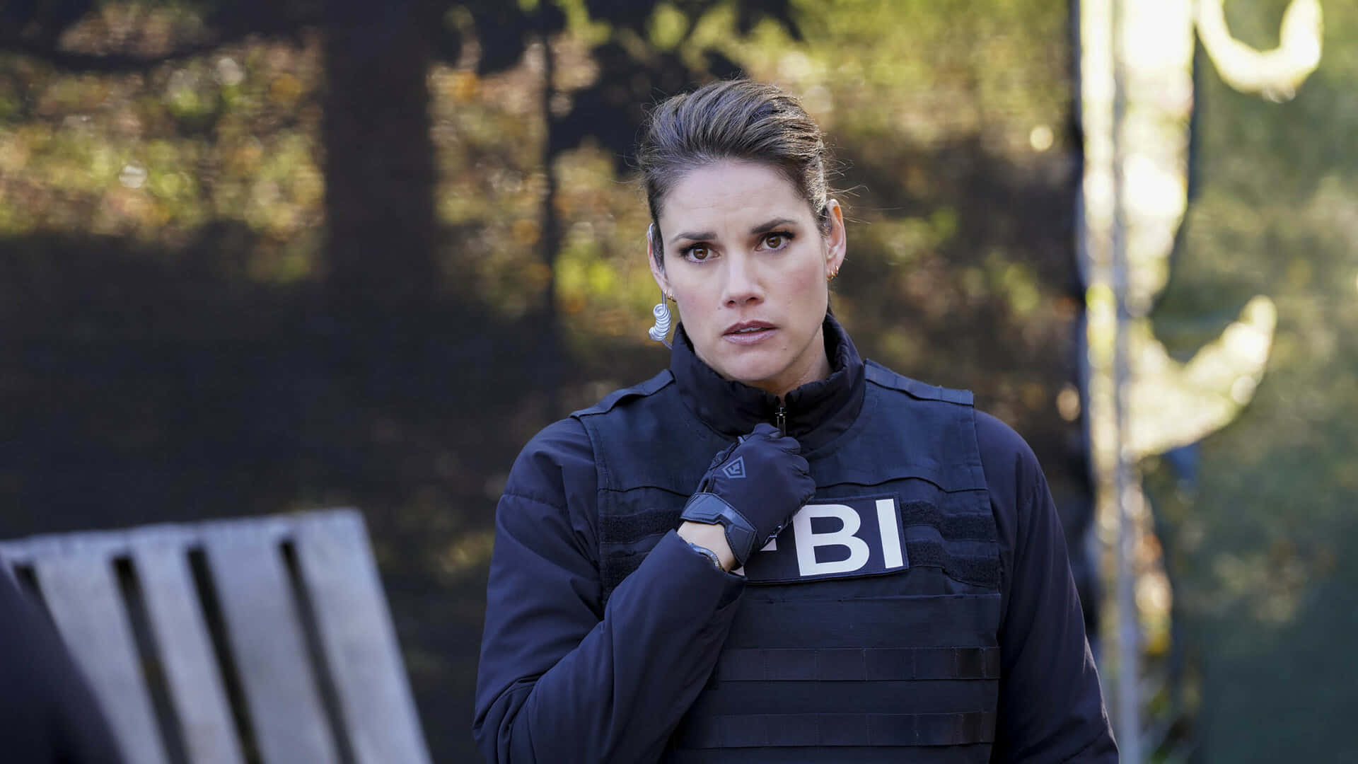 FBI, female FBI agent, tactical gear, Full HD Desktop Wallpaper