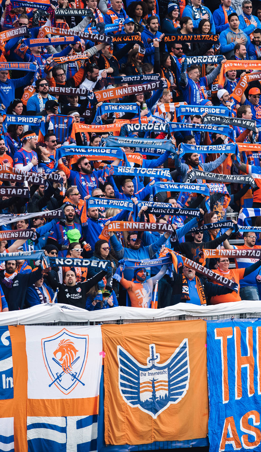 Fc Cincinnati, blue orange jerseys, scarves, HD Phone Wallpaper