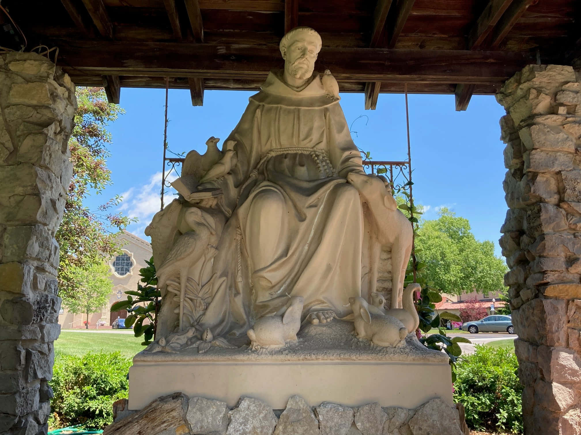 St Francis Assisi, stone statue, seated monk, Full HD Desktop Wallpaper