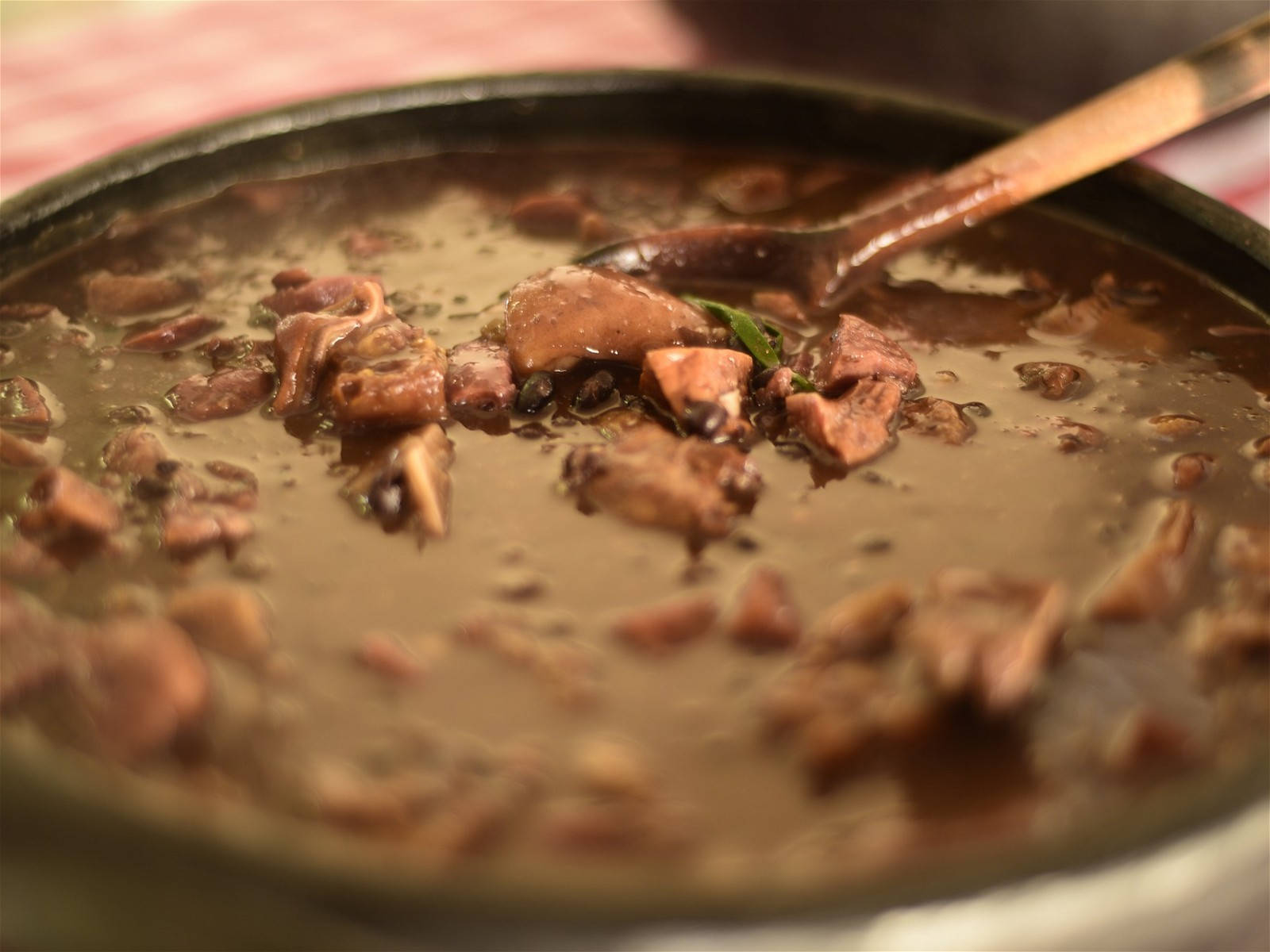 Feijoada, steaming bowl, rich brown stew, HD Desktop Wallpaper