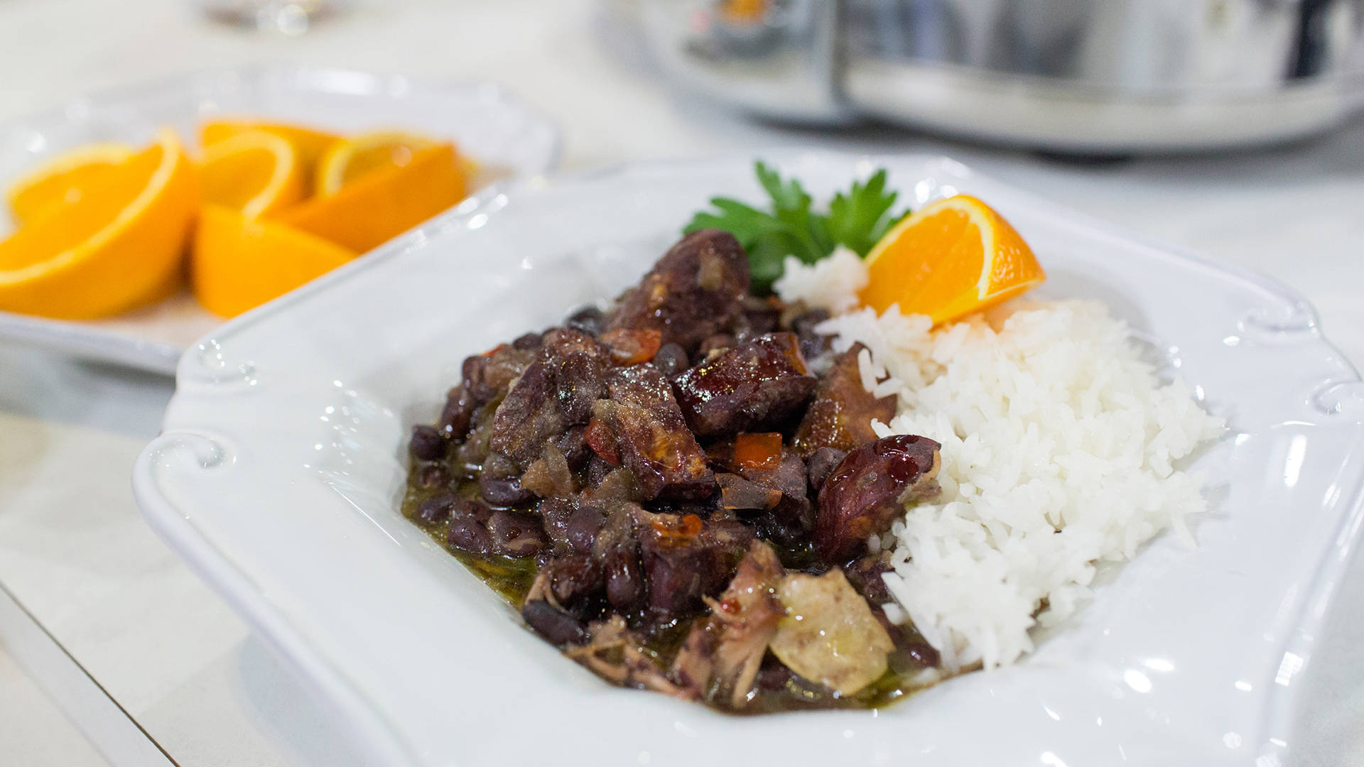Feijoada, black bean stew, orange slices, Full HD Desktop Wallpaper