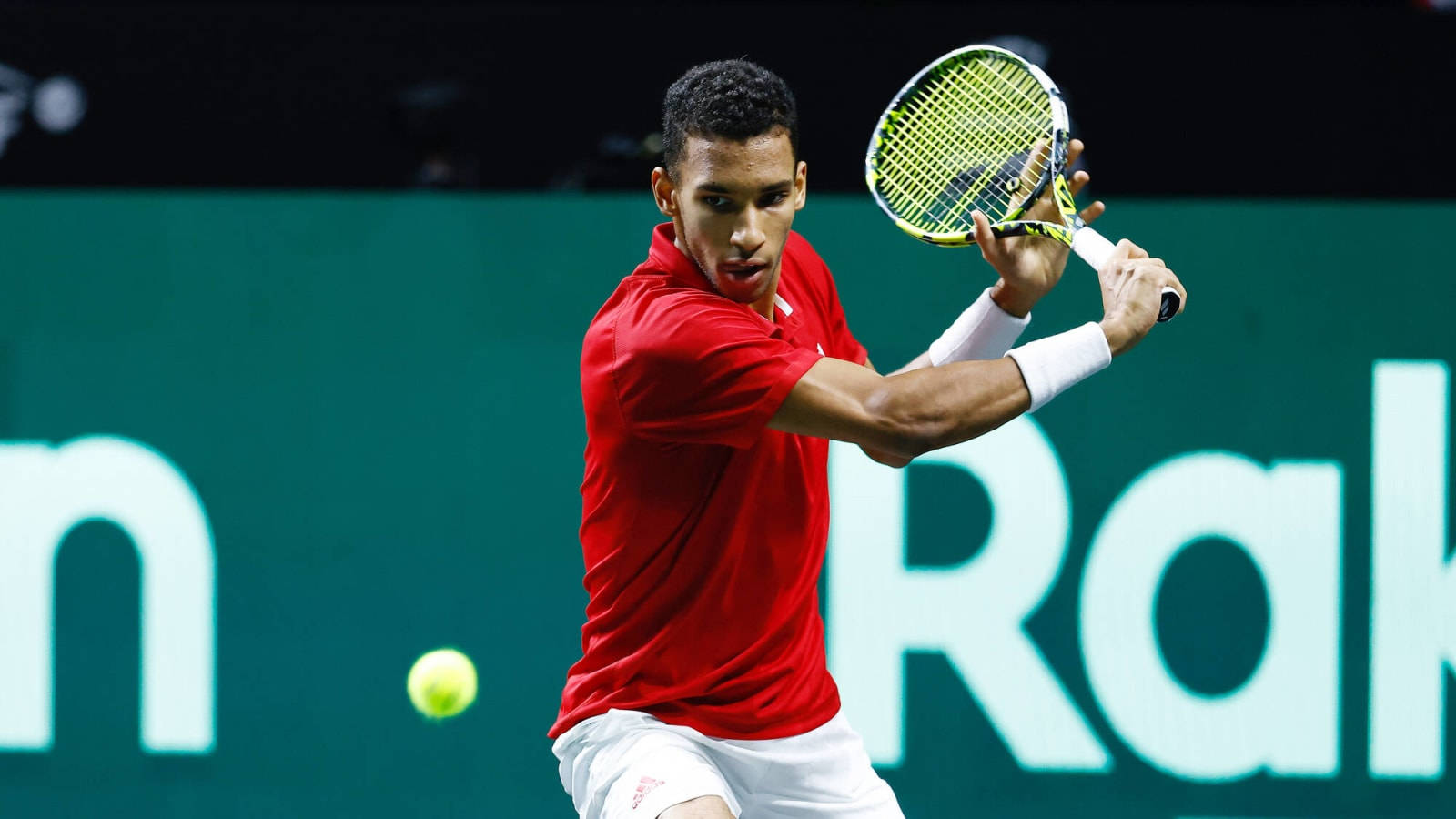 Felix Auger Aliassime, red shirt, yellow ball, HD Desktop Wallpaper