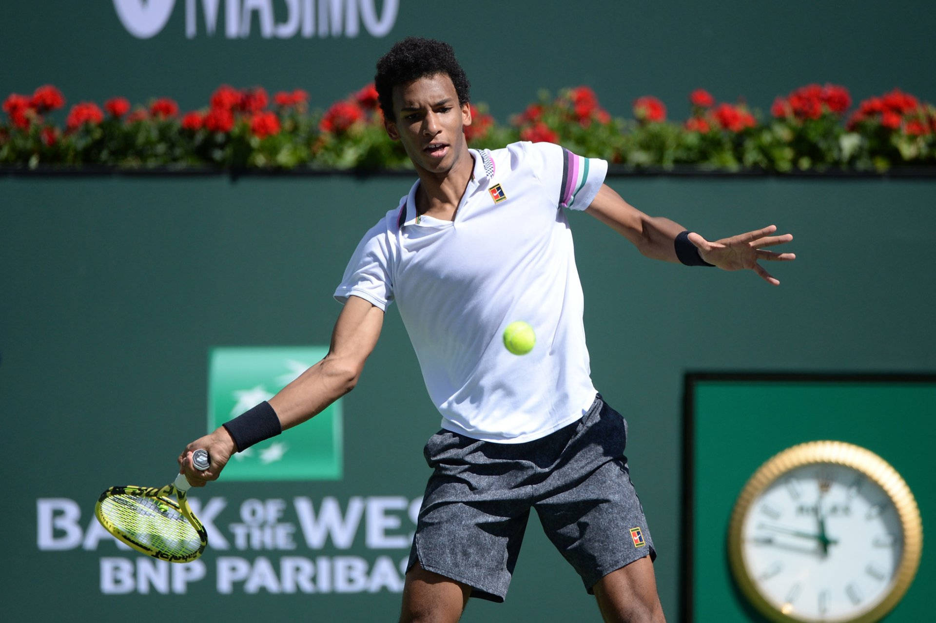 Felix Auger Aliassime, white shirt, dark shorts, Full HD Desktop Wallpaper