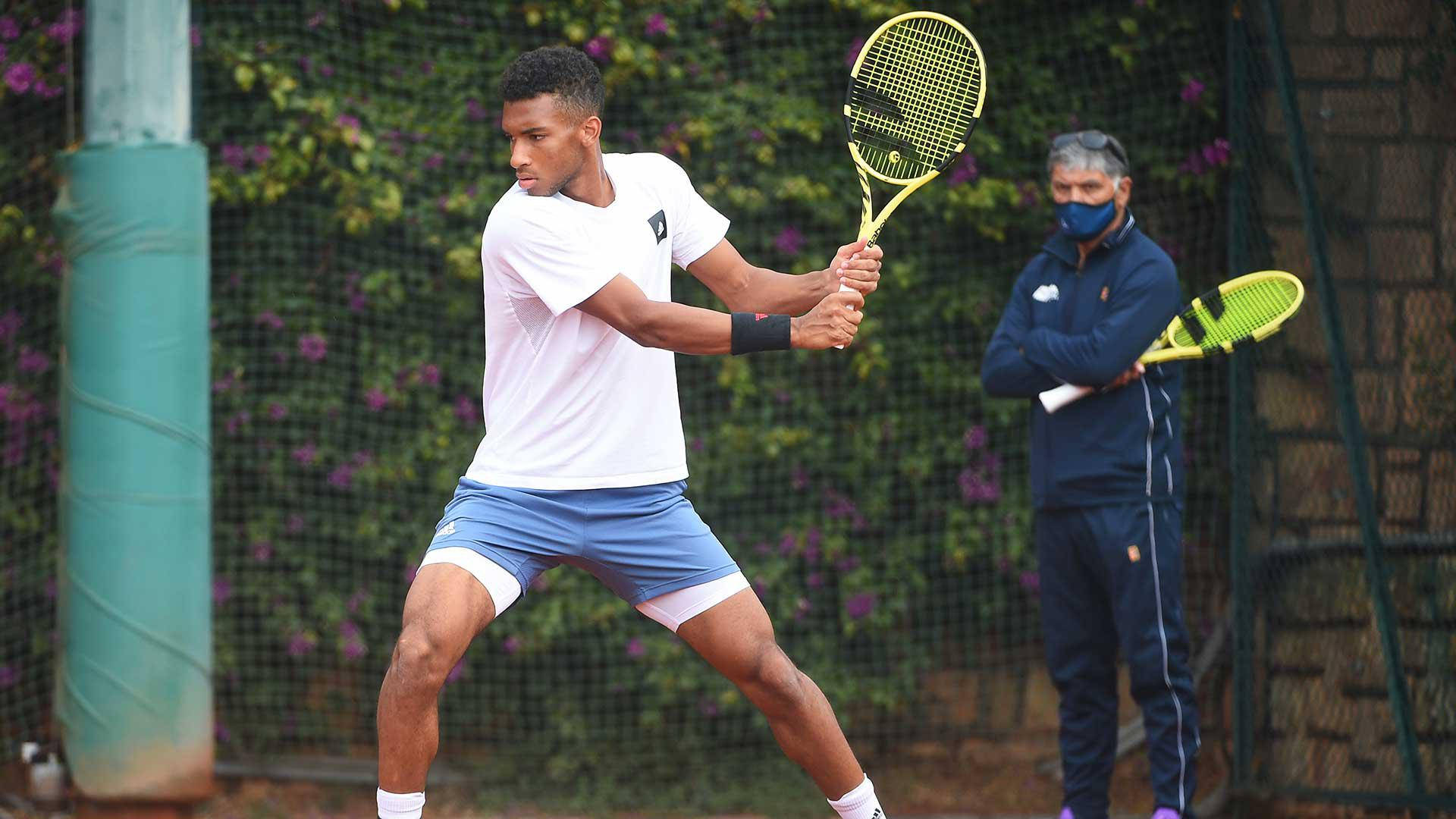Felix Auger Aliassime, white shirt, blue shorts, Full HD Desktop Wallpaper