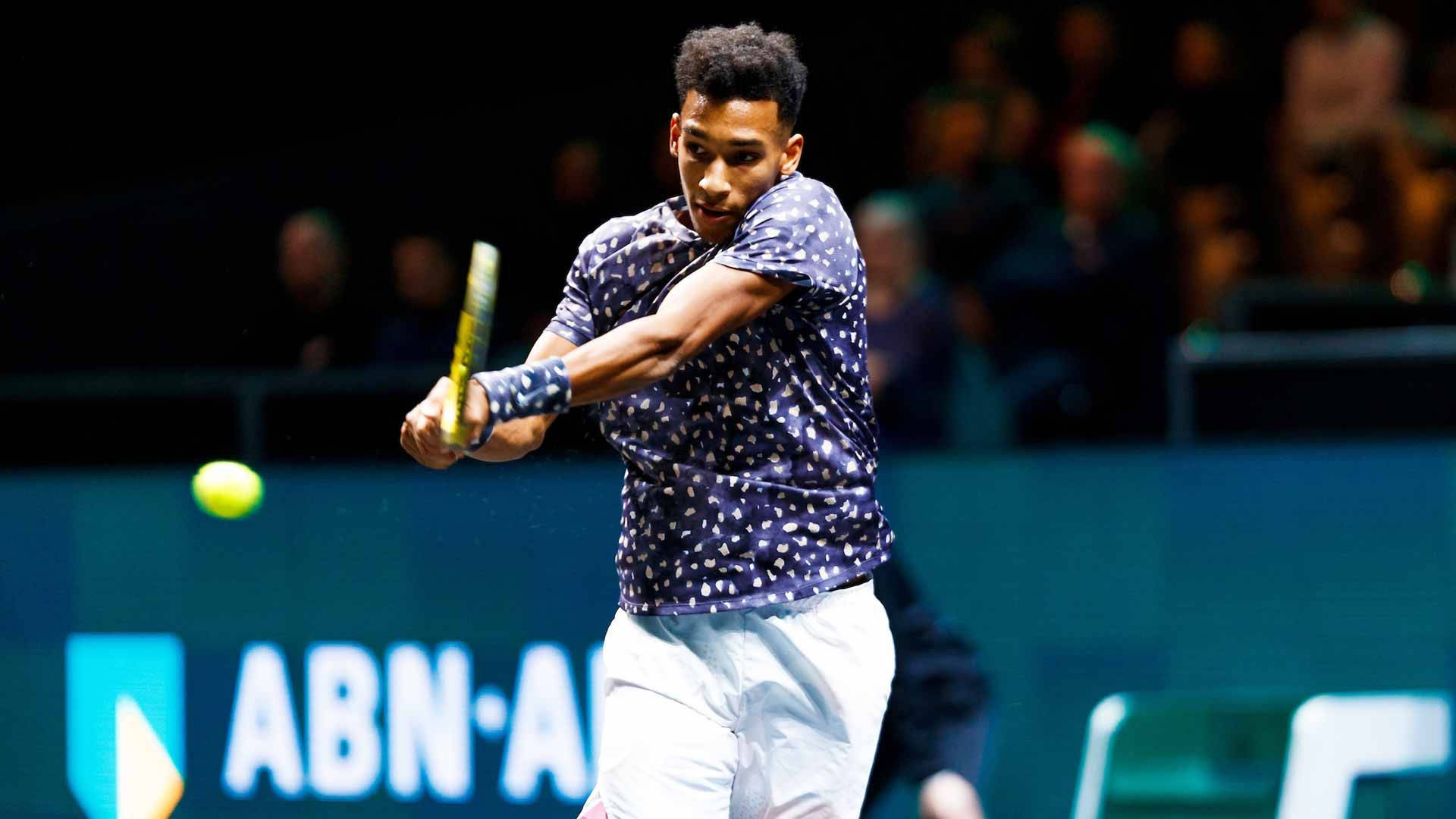 Felix Auger Aliassime, double-handed stroke, patterned shirt, Full HD Desktop Wallpaper