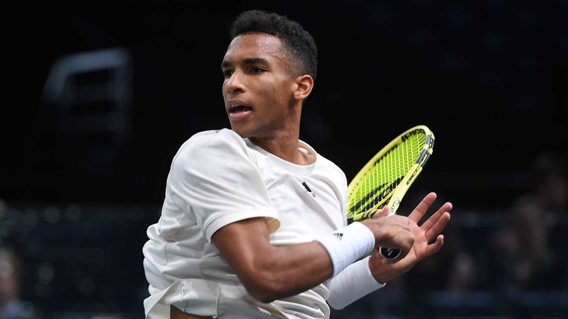 Felix Auger Aliassime, white gear, neon yellow racket, Full HD Desktop Wallpaper