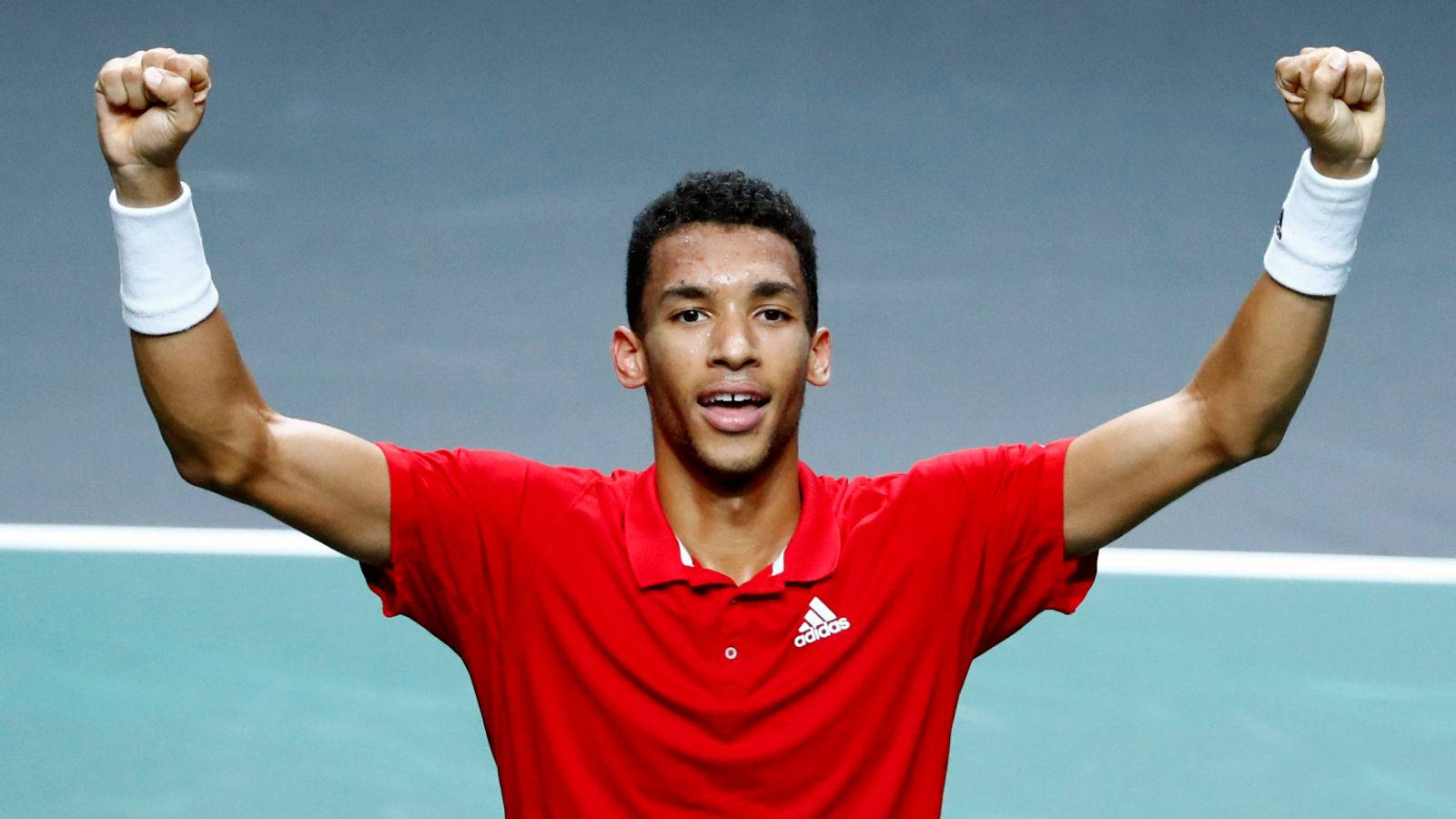 Felix Auger Aliassime, red shirt, blue court, HD Desktop Wallpaper