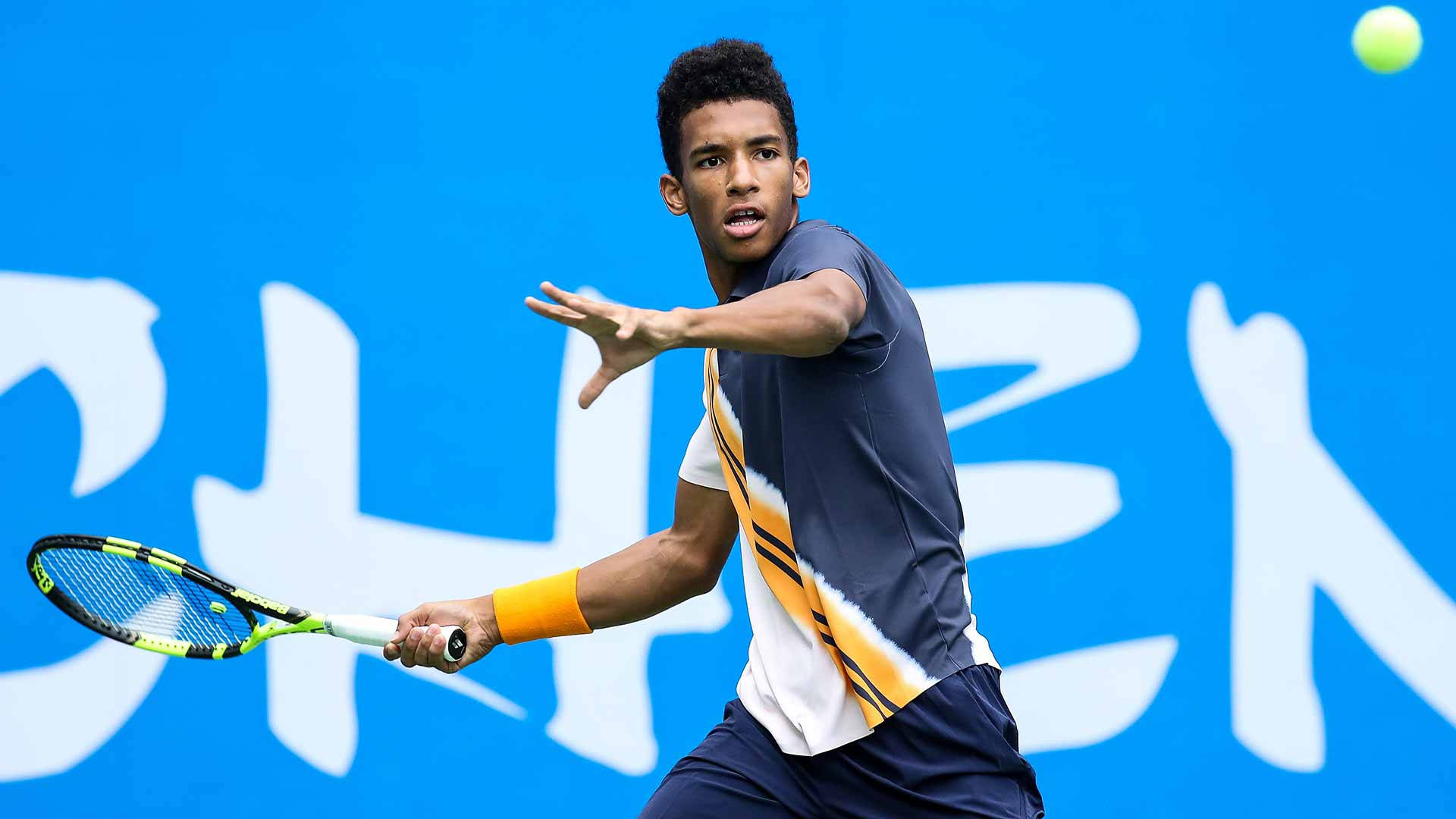 Felix Auger-Aliassime, tennis match, bright yellow ball, Full HD Desktop Wallpaper
