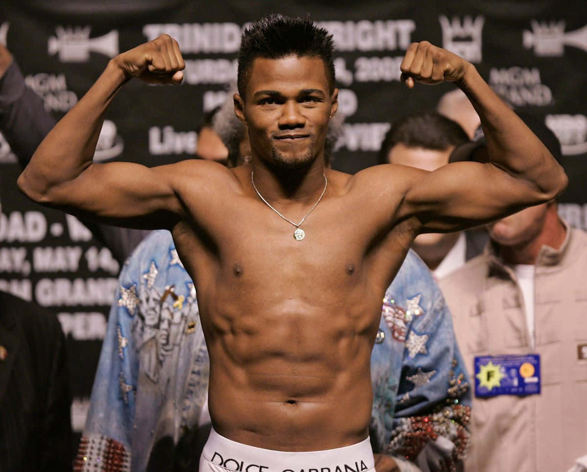 Felix Trinidad, weigh-in event, backdrop of event logos, SD Desktop Wallpaper