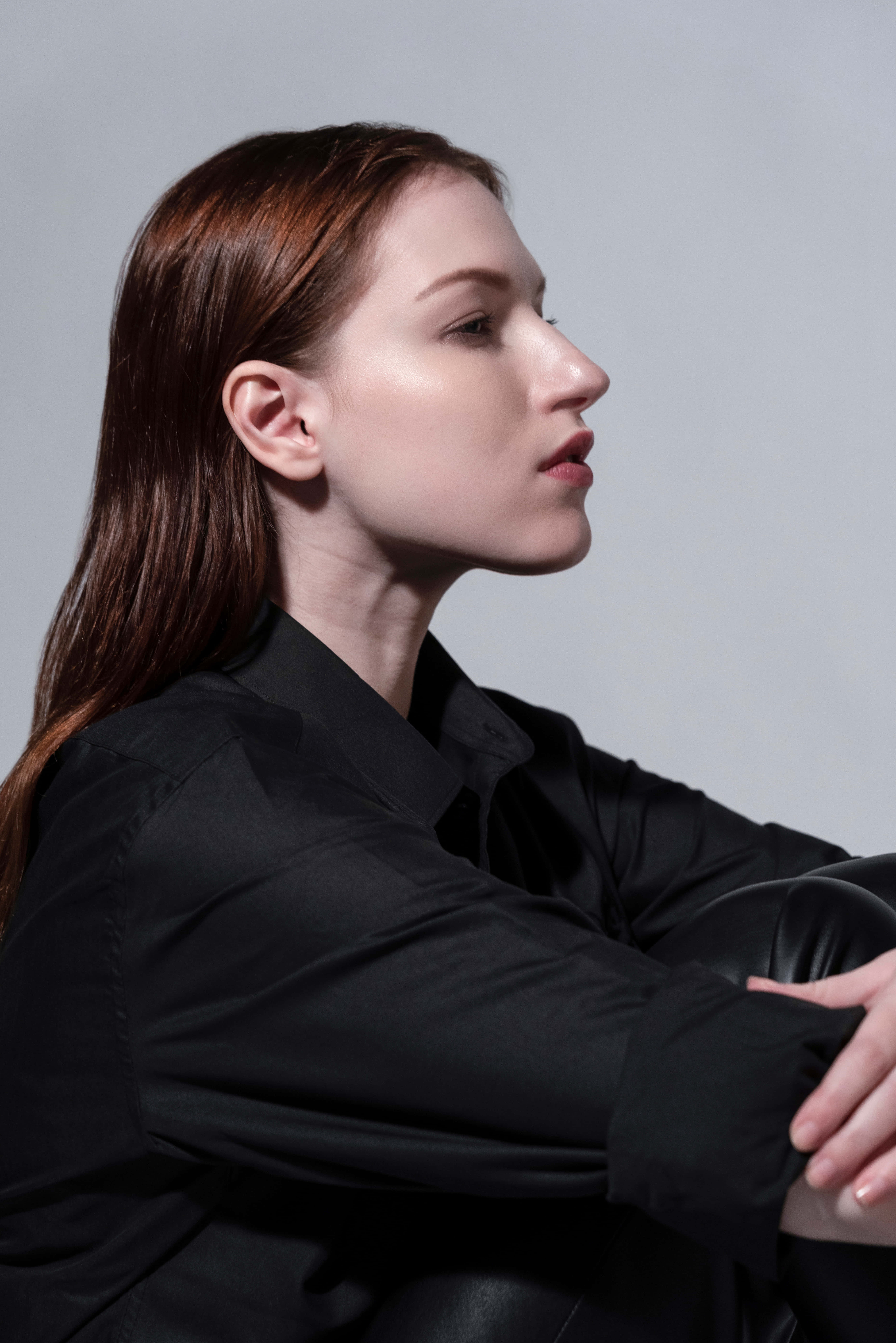 side profile model, red hair, auburn hair, 8K Phone Wallpaper