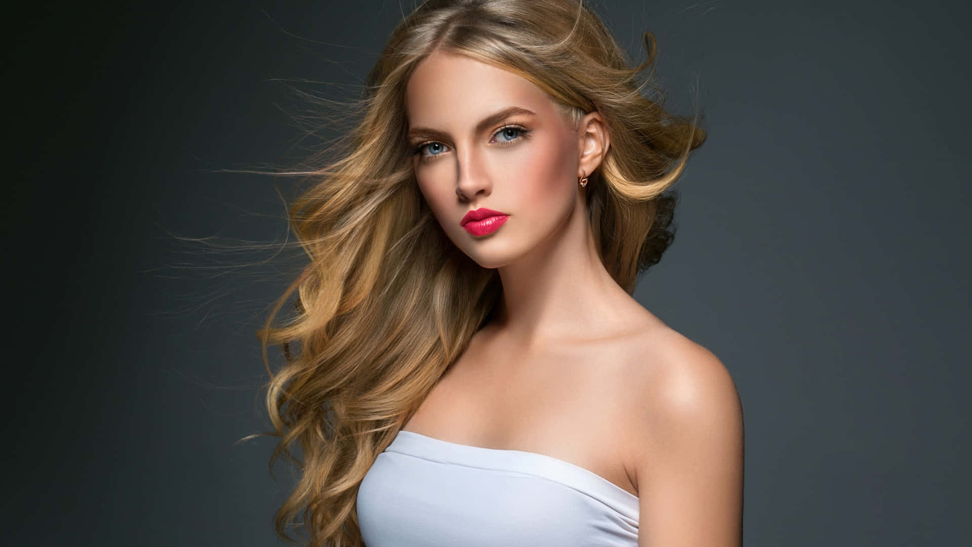 blonde hair, wind-swept hair, bold red lips, Full HD Desktop Wallpaper