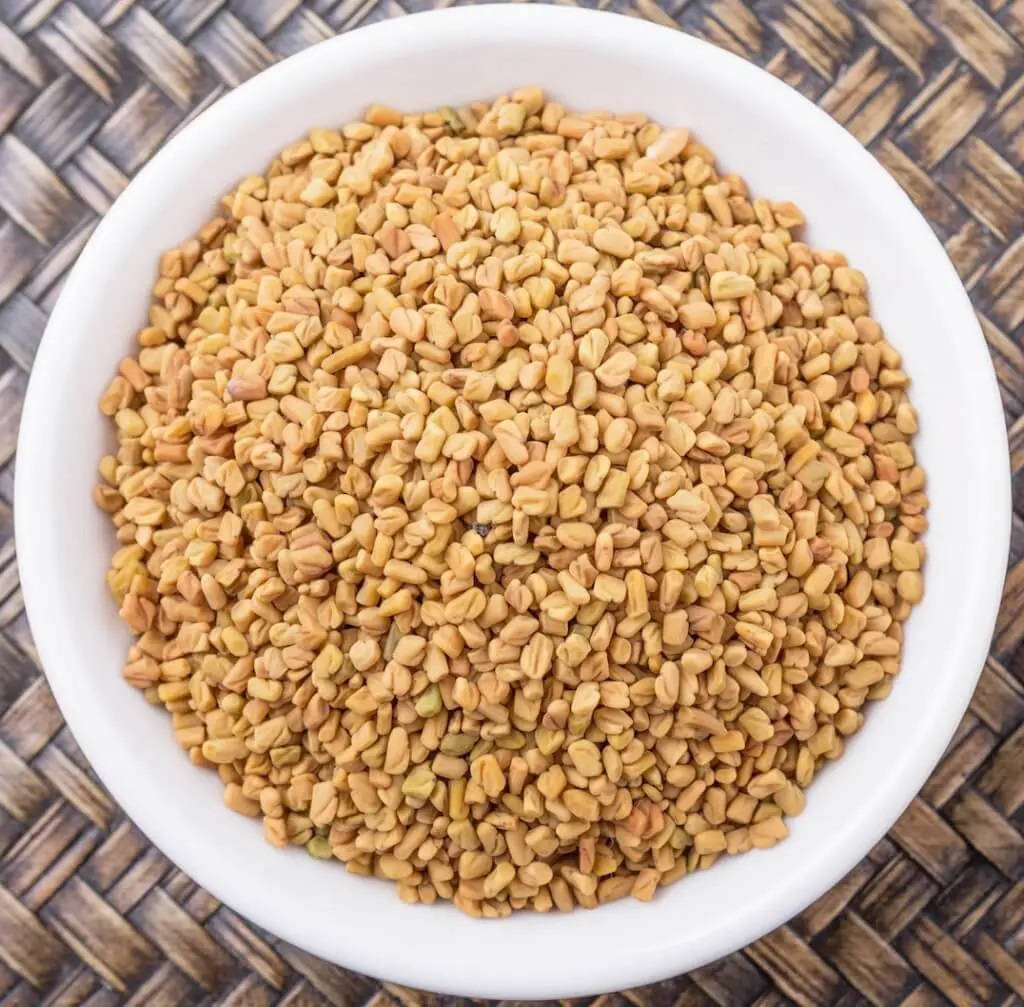 white bowl, golden fenugreek seeds, woven brown mat, SD Desktop Wallpaper