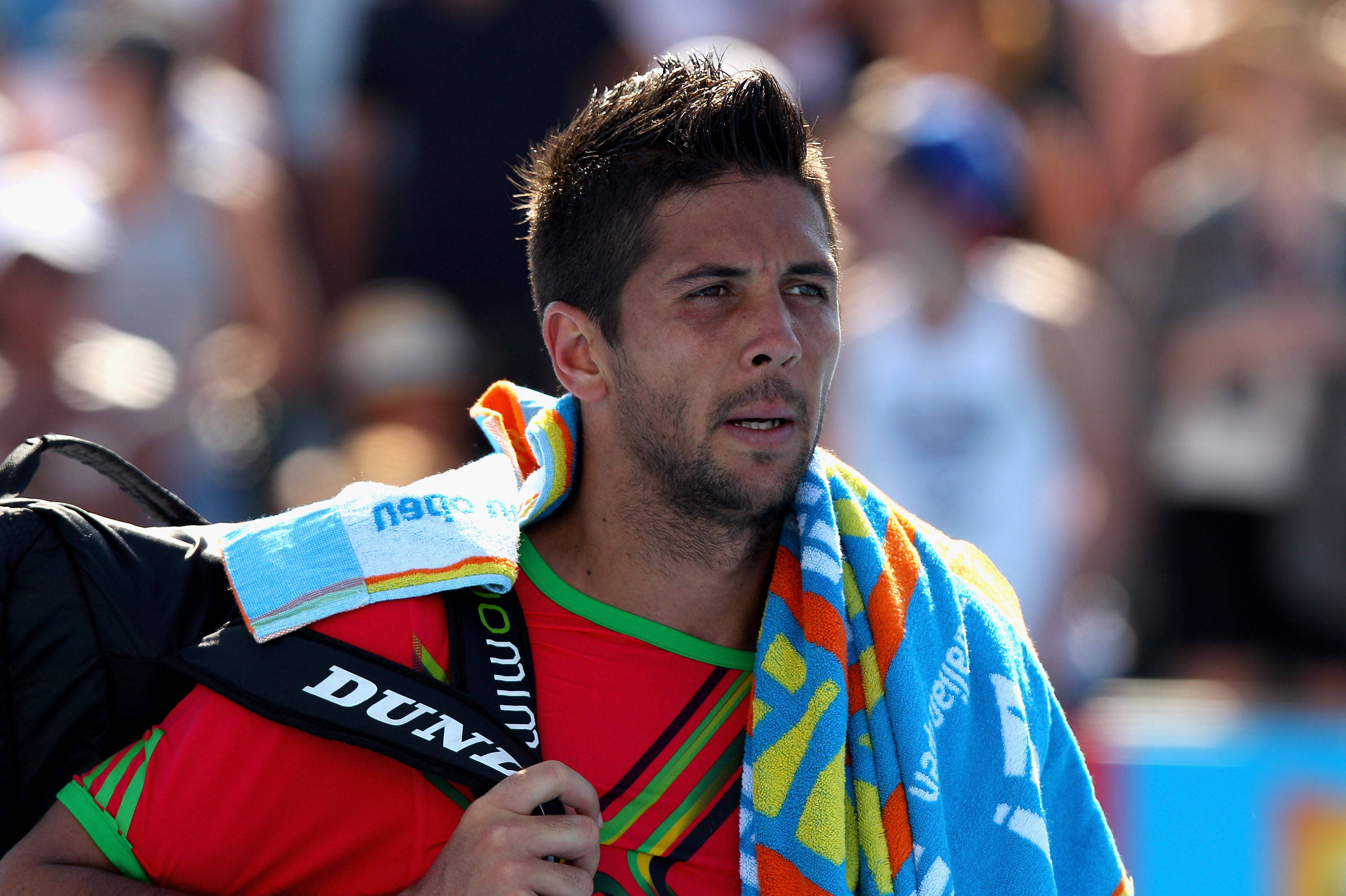 Fernando Verdasco, Dunlop bag, colorful towel, 2K Desktop Wallpaper
