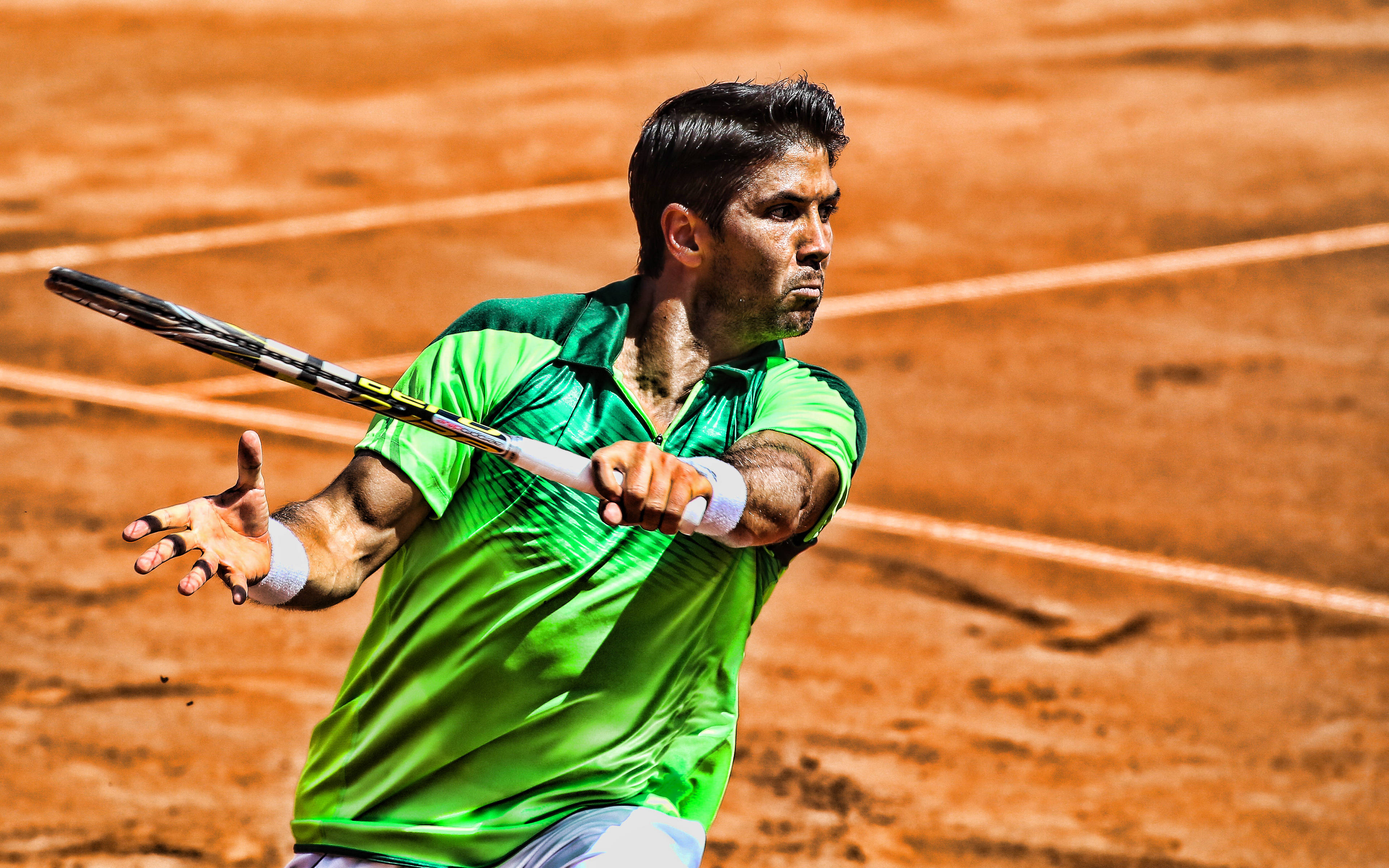 Fernando Verdasco, bright green shirt, sunlit clay court, 4K Desktop Wallpaper