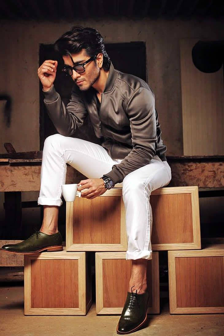 Feroz Khan, white mug, sunglasses, SD Phone Wallpaper