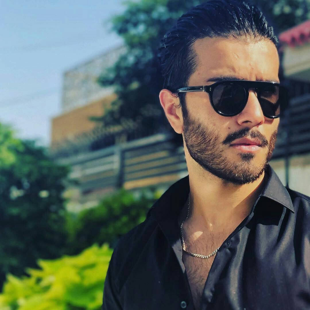 Feroz Khan, black shirt, shades, SD Desktop Wallpaper