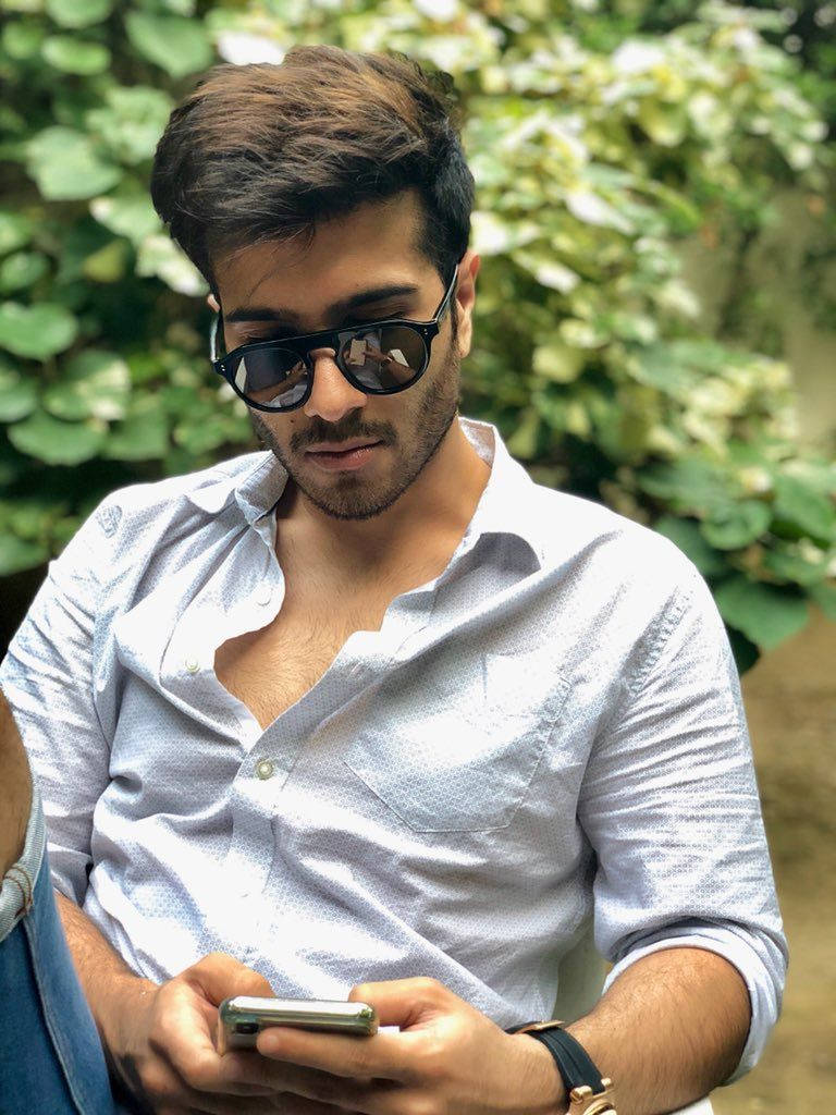 Feroz Khan, sunglasses, light blue shirt, SD Phone Wallpaper