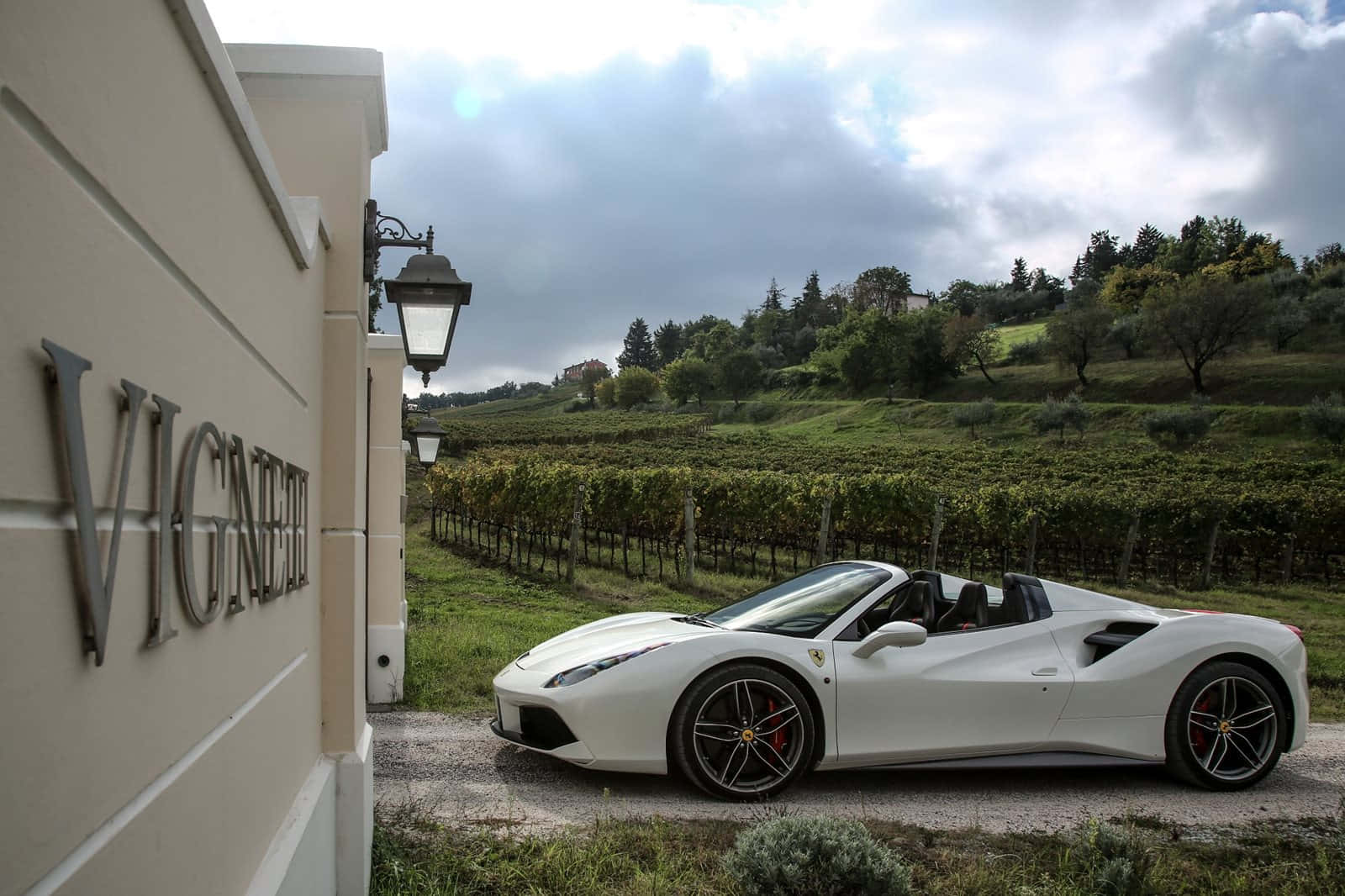 Ferrari 488 Spider, white, gravel drive, HD Desktop Wallpaper