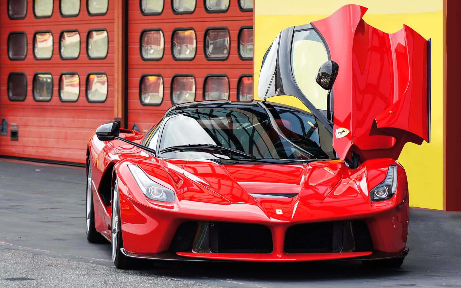 Ferrari LaFerrari, red, glossy, HD Desktop Wallpaper