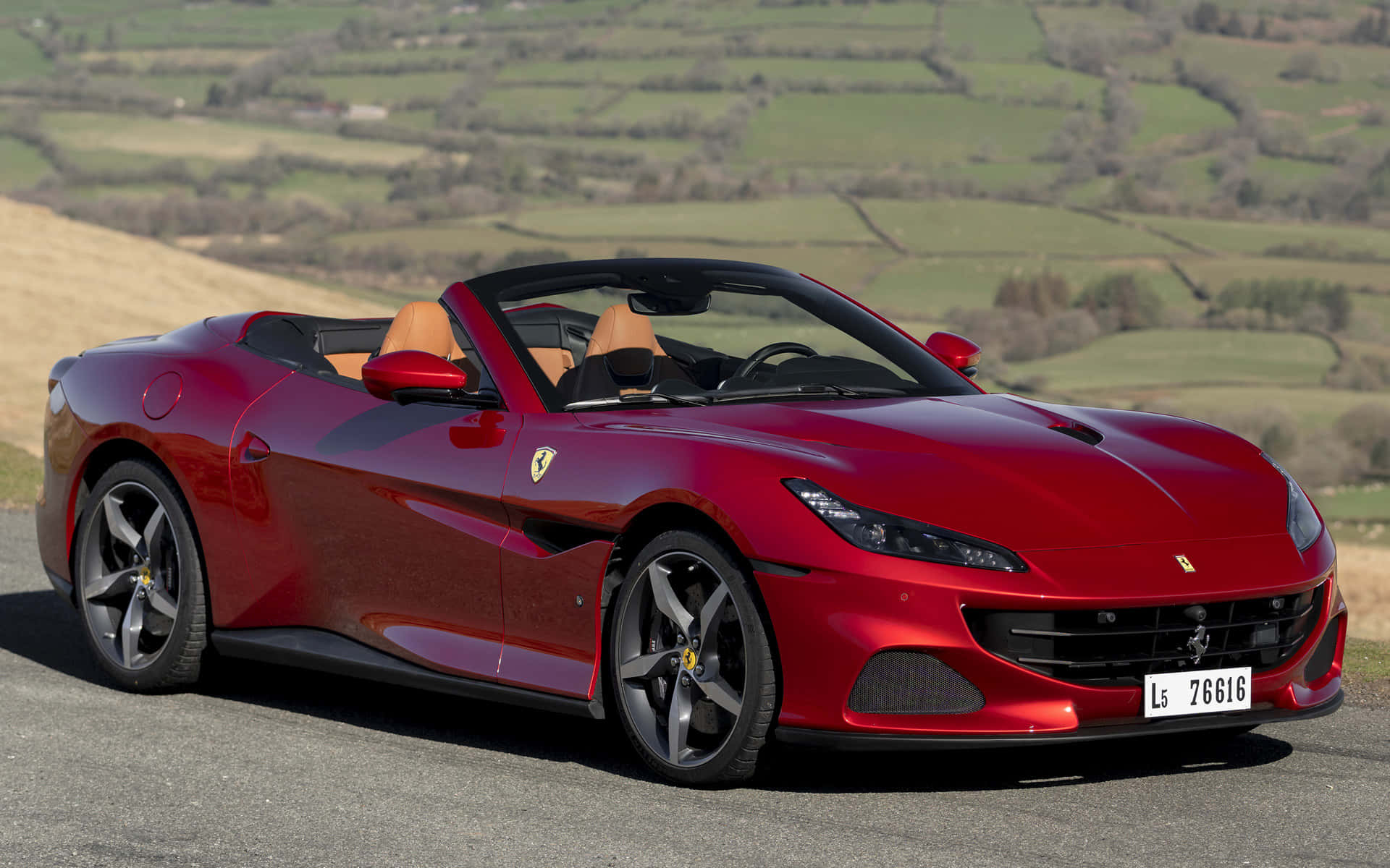 Ferrari Portofino, glossy red, convertible, Full HD Desktop Wallpaper