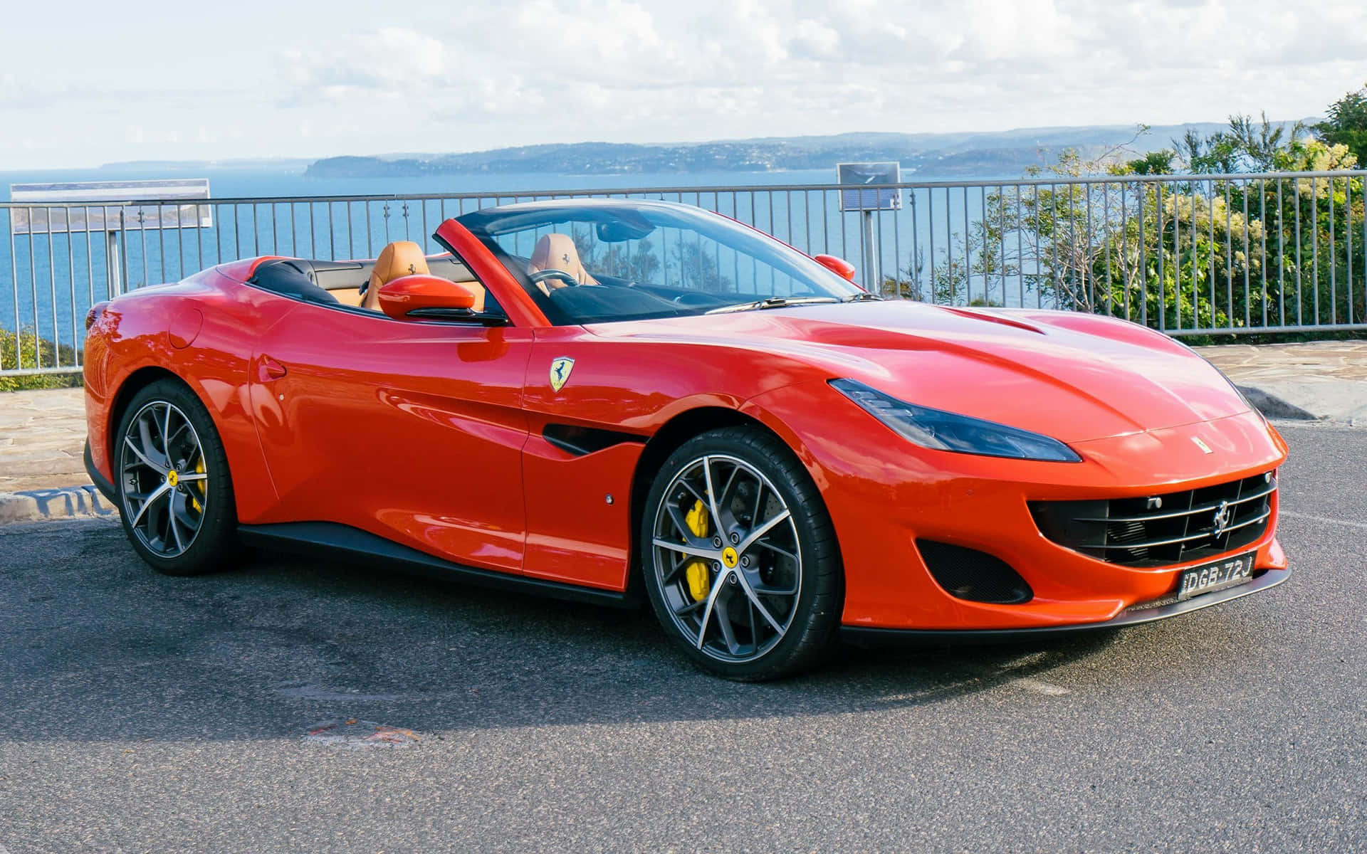 Ferrari Portofino, red, convertible, Full HD Desktop Wallpaper