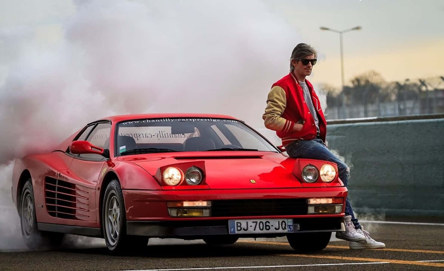 Ferrari Testarossa, red Ferrari Testarossa, red jacket, HD Desktop Wallpaper