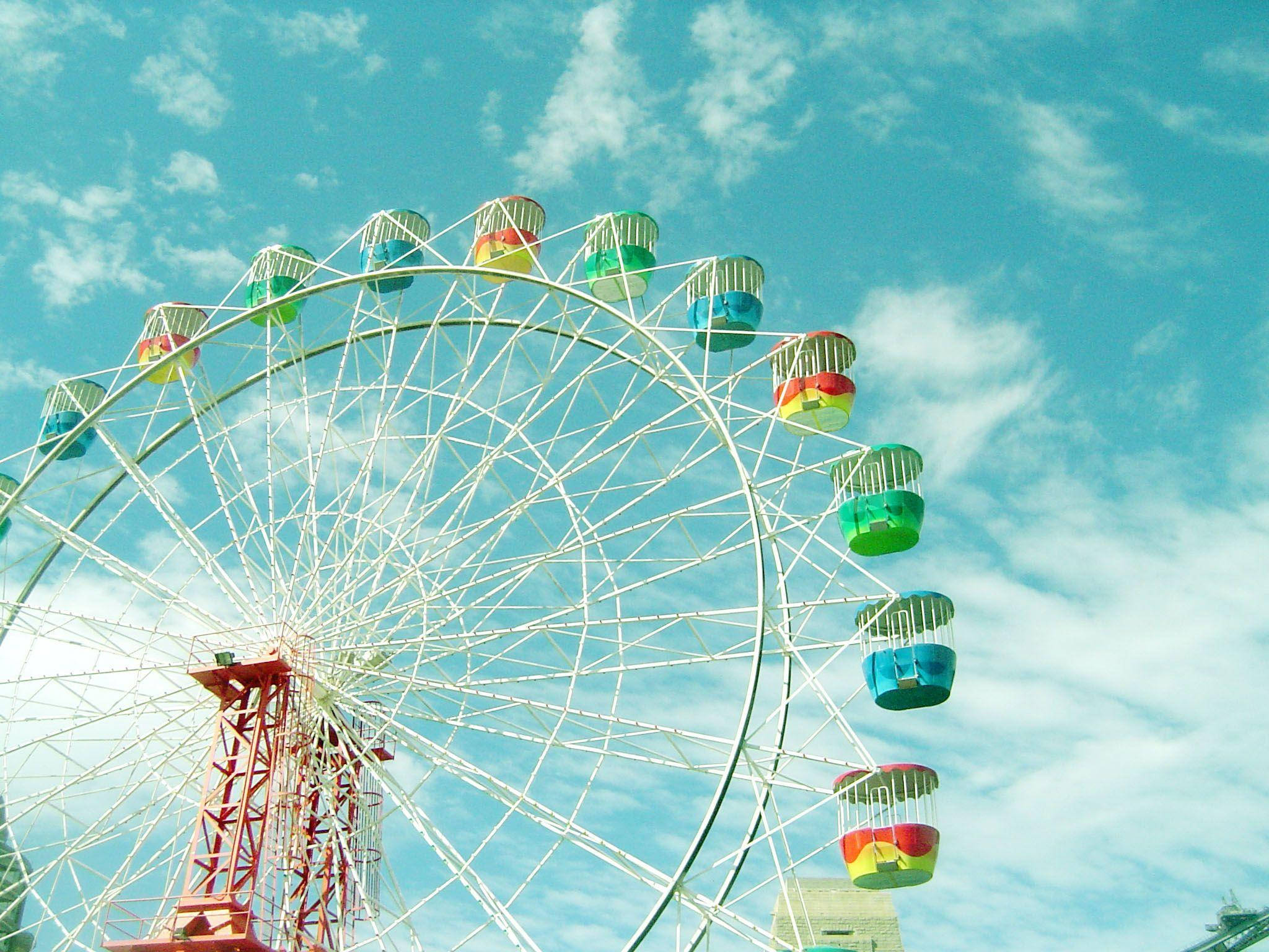 Ferris wheel, white, rainbow-colored gondolas, Full HD Desktop Wallpaper