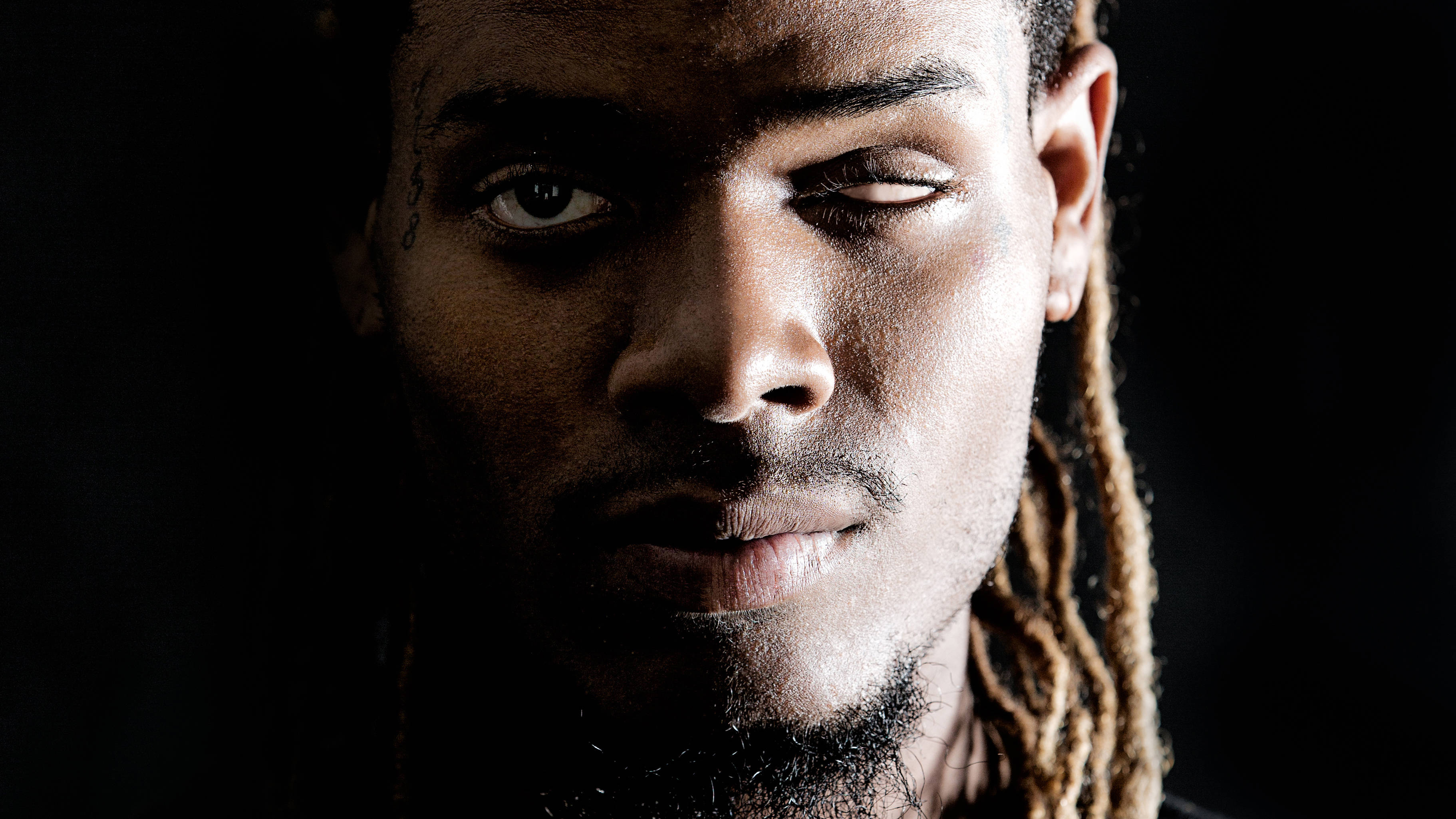 Fetty Wap, gold chains, black background, 2K Desktop Wallpaper