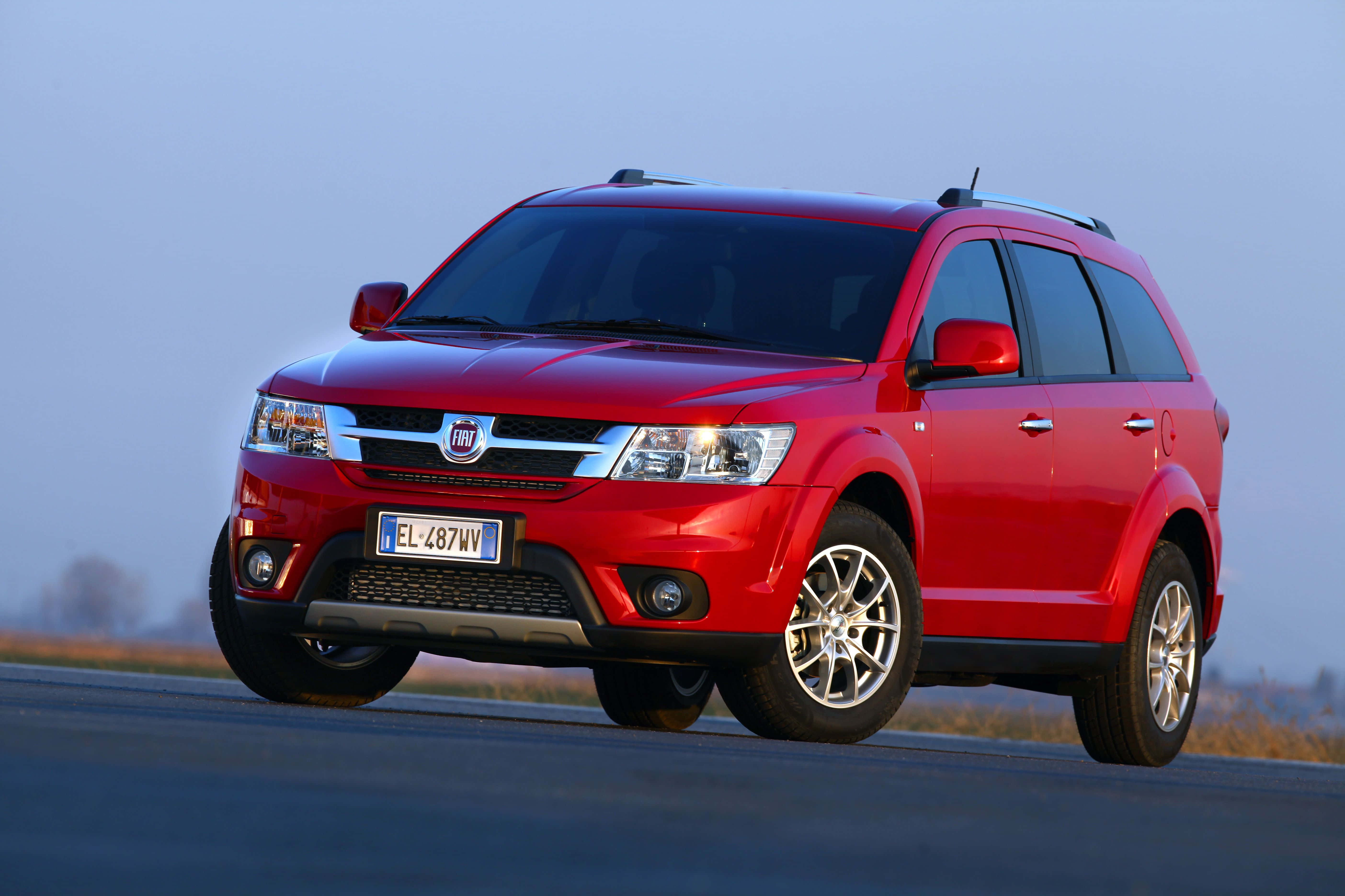 red, Fiat Freemont, driving, 5K Desktop Wallpaper