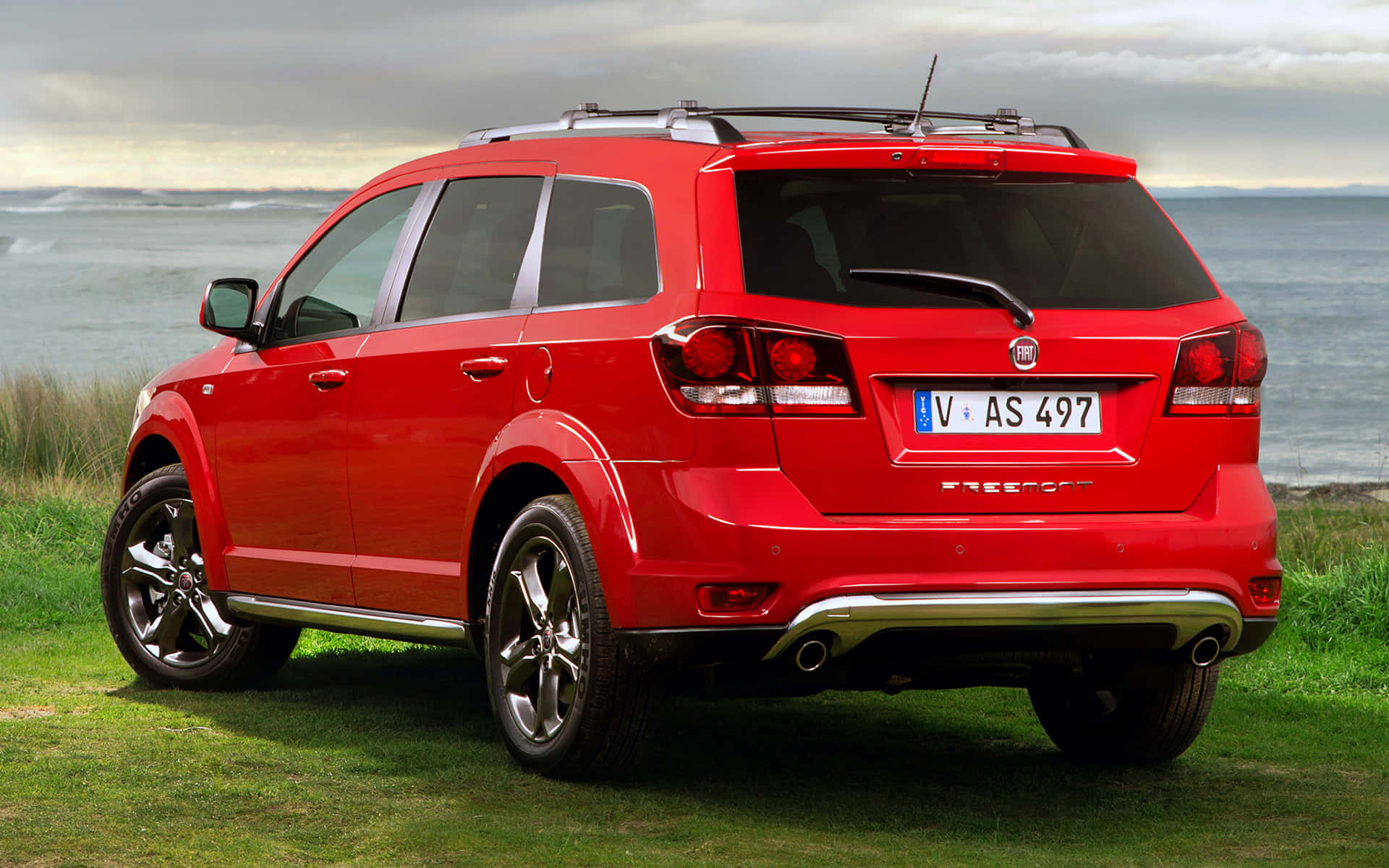 red Fiat Freemont, coastal backdrop, ocean waves, Full HD Desktop Wallpaper