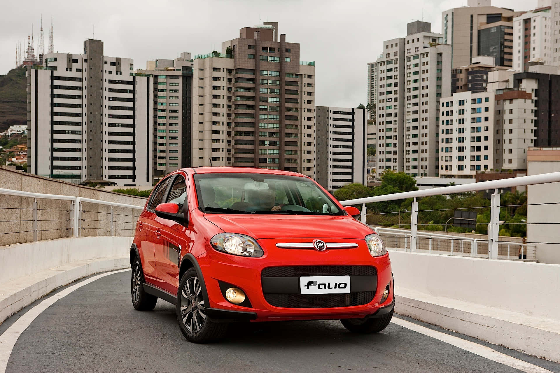 Fiat Palio, vibrant red, curved urban overpass, Full HD Desktop Wallpaper