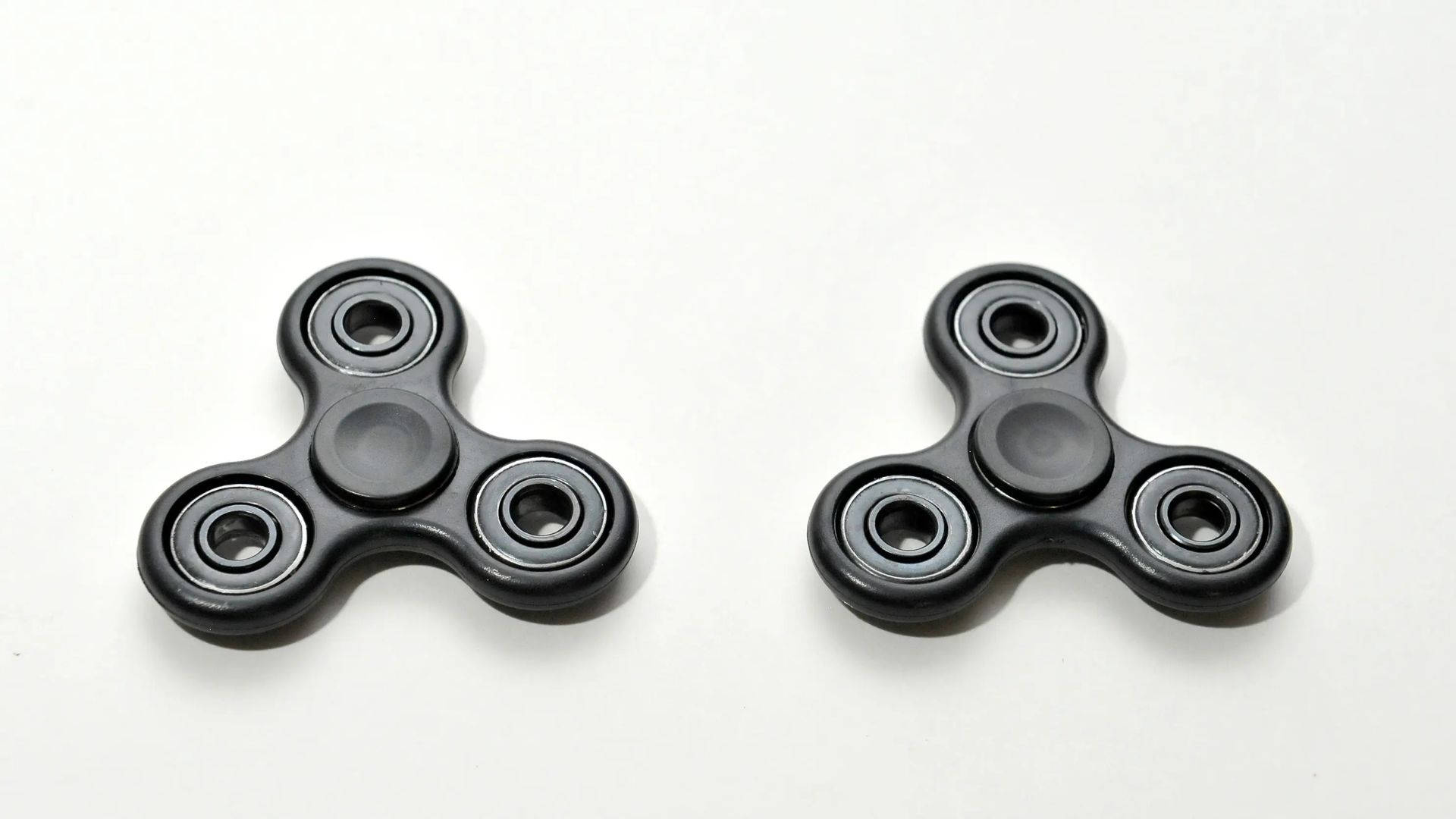 fidget spinners, black, white surface, Full HD Desktop Wallpaper