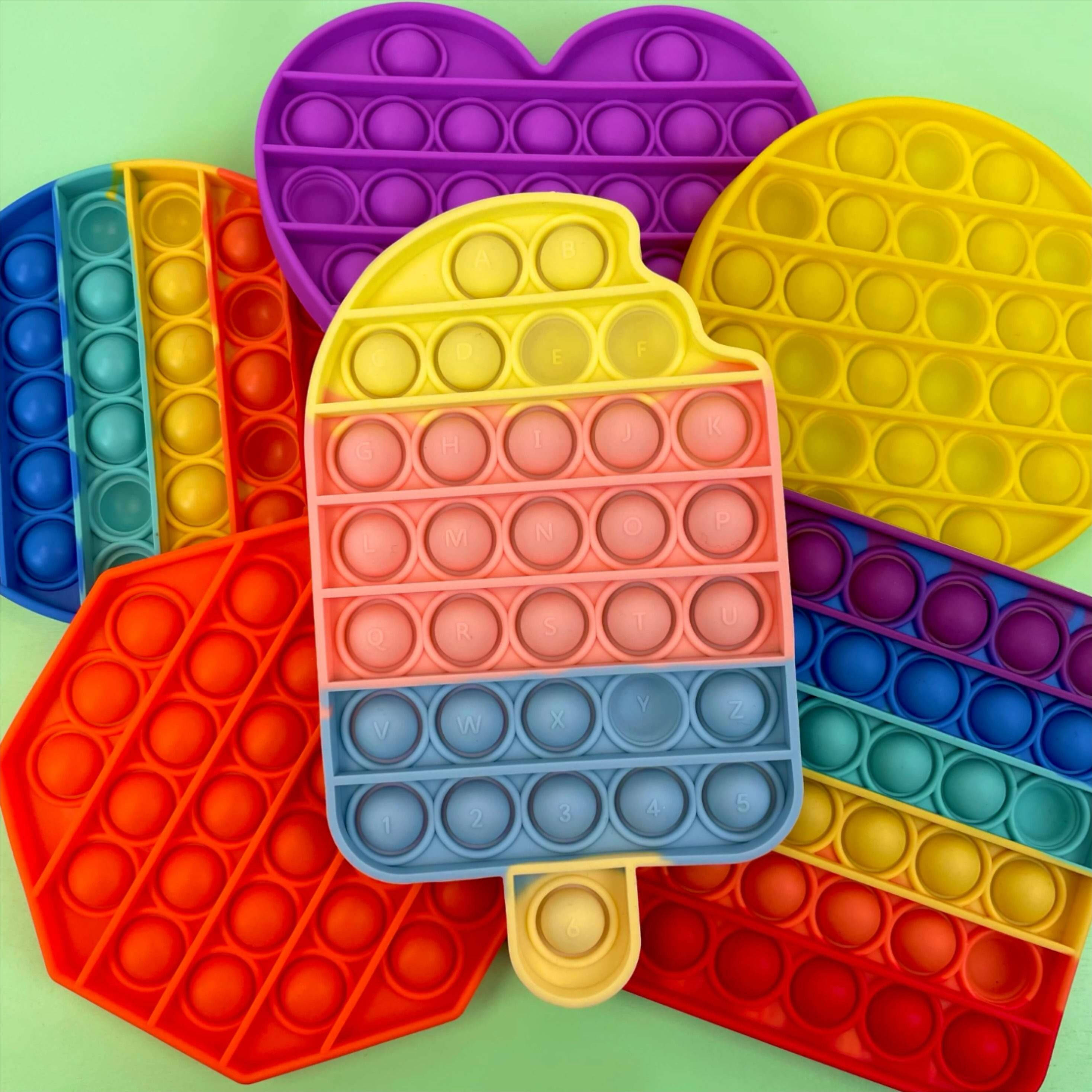 Pop It Fidget Toys, popsicles, hearts, 2K Desktop Wallpaper
