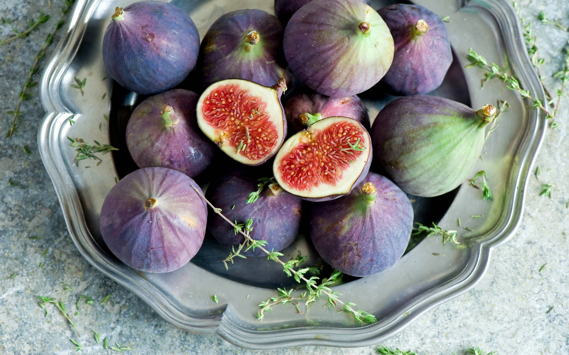 silver scalloped bowl, ripe purple figs, juicy red flesh, Full HD Desktop Wallpaper