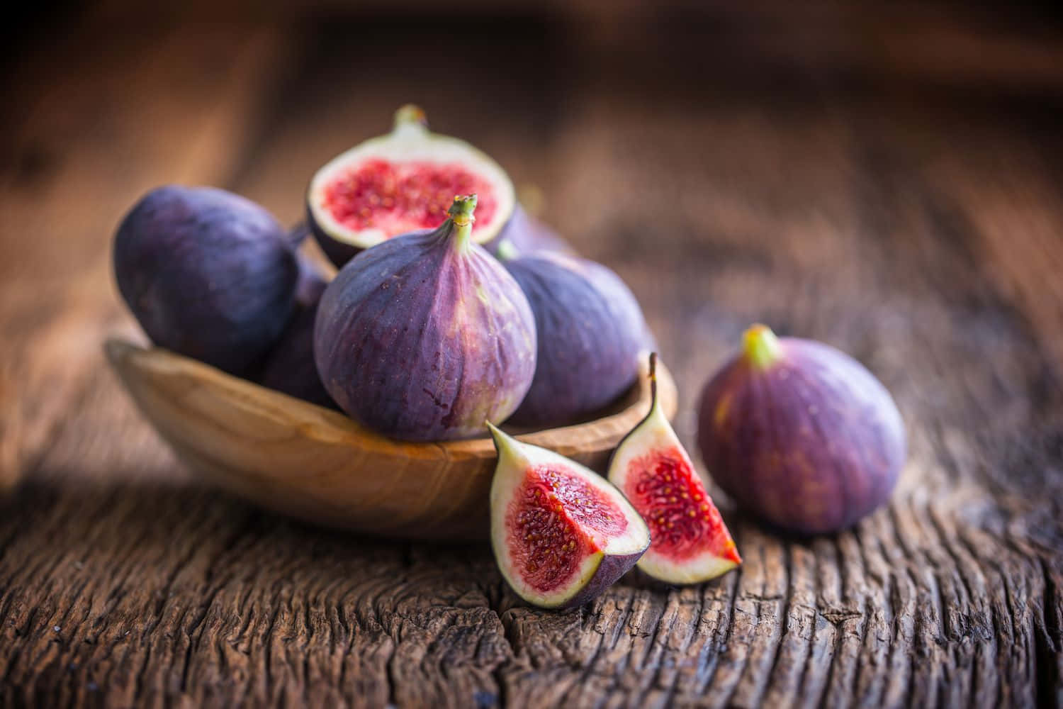 fresh figs, wooden bowl, rustic weathered wood surface, HD Desktop Wallpaper