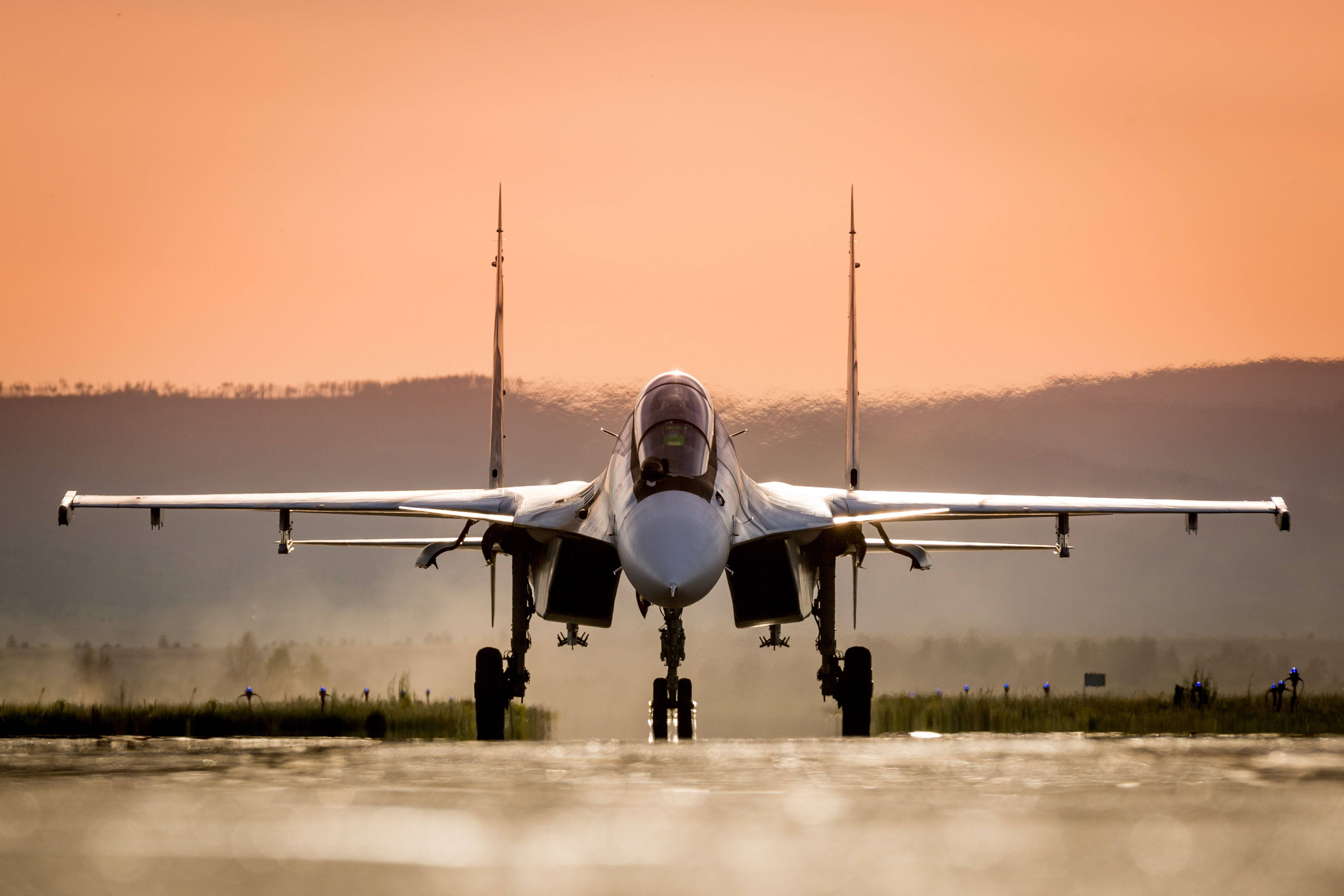 fighter jet, wet runway, sunset, 4K Desktop Wallpaper