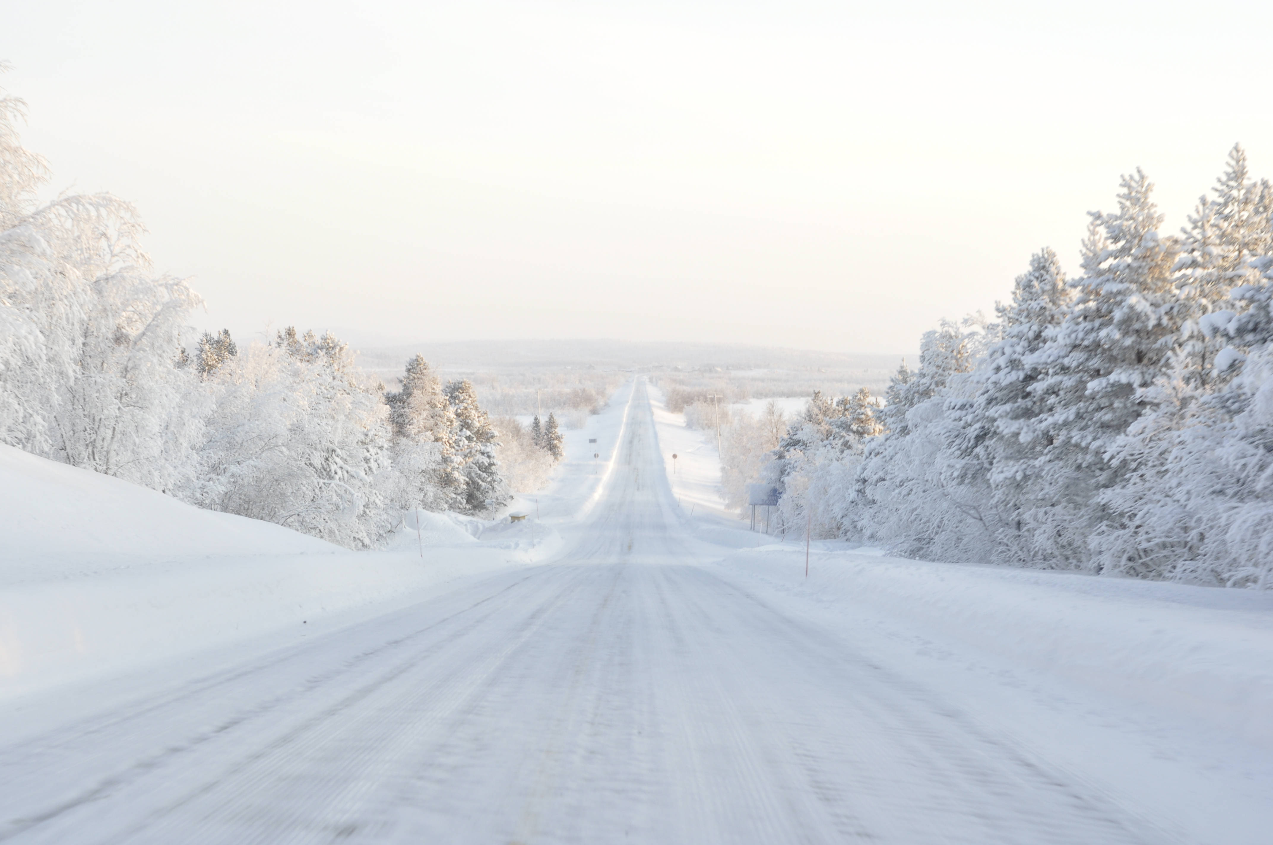 snowy Finland, scenic drive route, snow-covered road, 4K Desktop Wallpaper