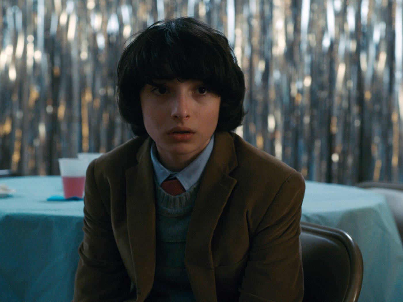Finn Wolfhard, brown blazer, sweater vest, HD Desktop Wallpaper