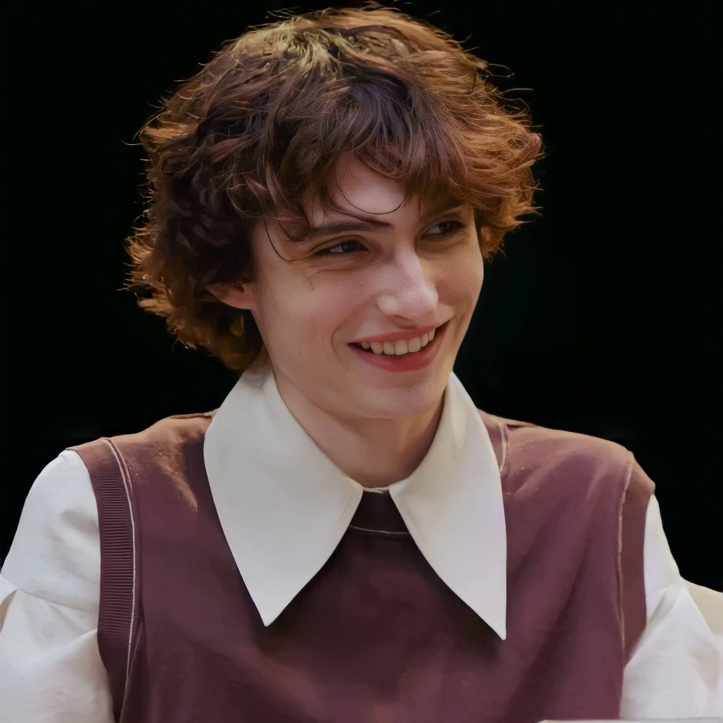 Finn Wolfhard, curly brown hair, white collared shirt, HD Desktop Wallpaper
