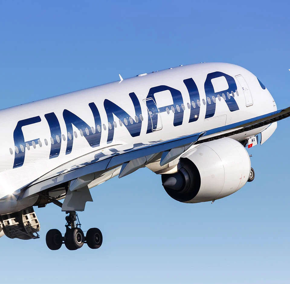 Finnair, letter logo, airplane, SD Desktop Wallpaper