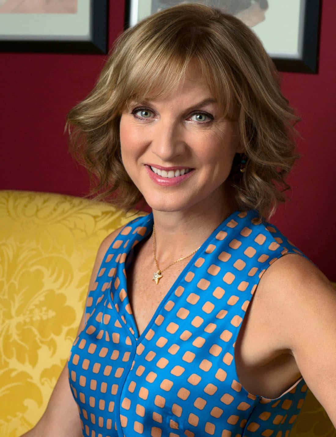 Fiona Bruce, blue polka-dot dress, red wall, HD Phone Wallpaper