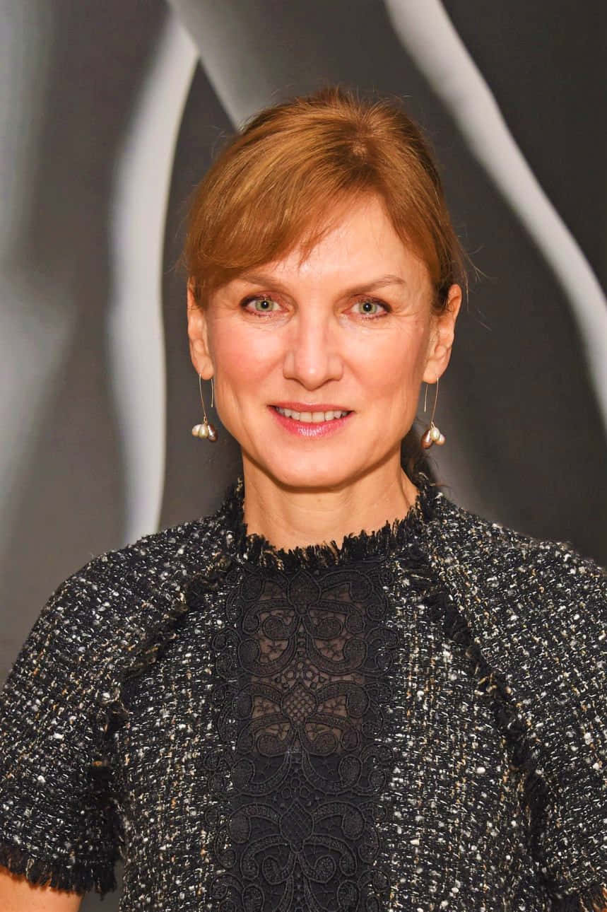 Fiona Bruce, red hair, silver earrings, HD Phone Wallpaper