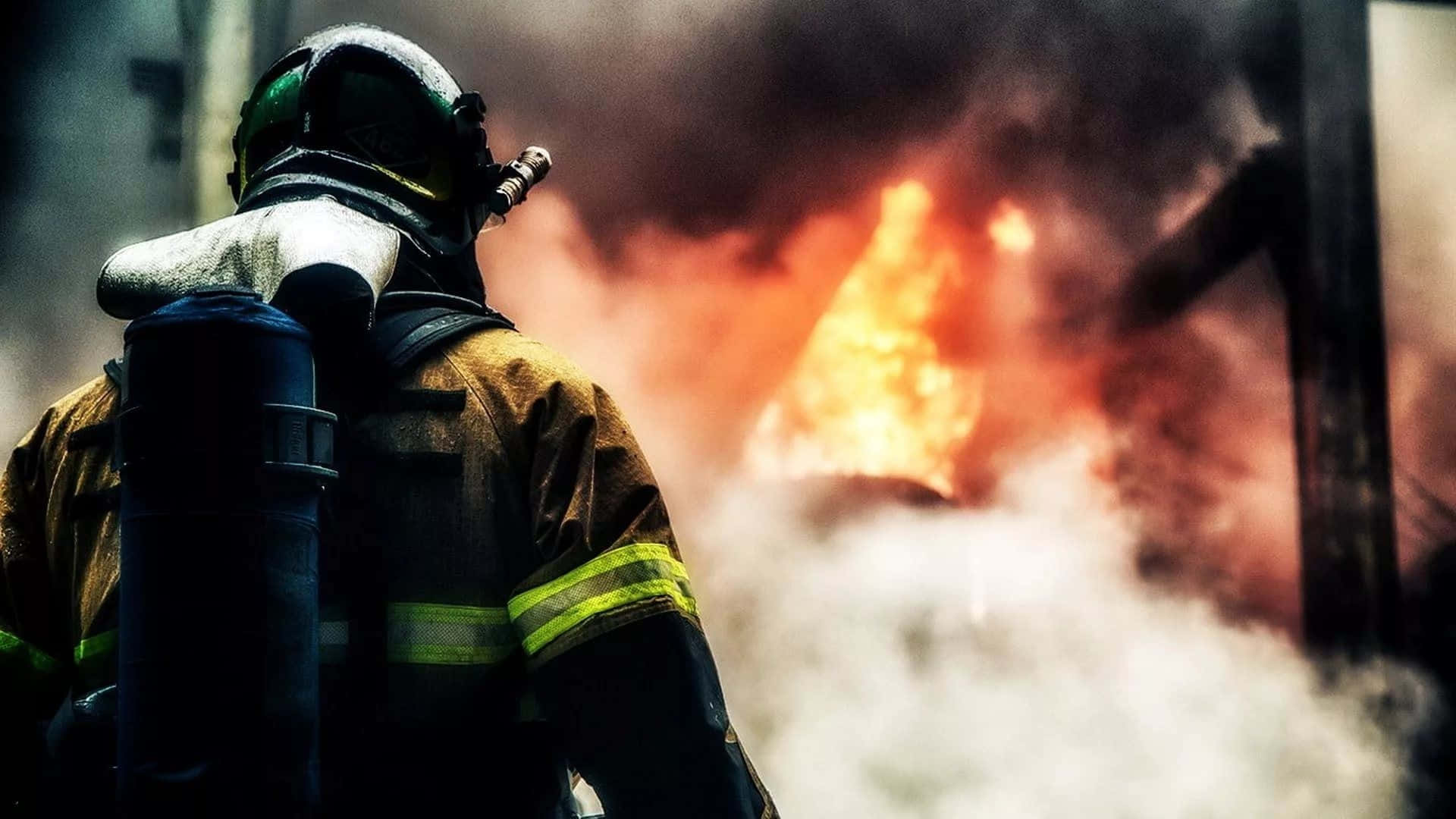 Fire Department Officer, roaring flames, thick smoke, Full HD Desktop Wallpaper