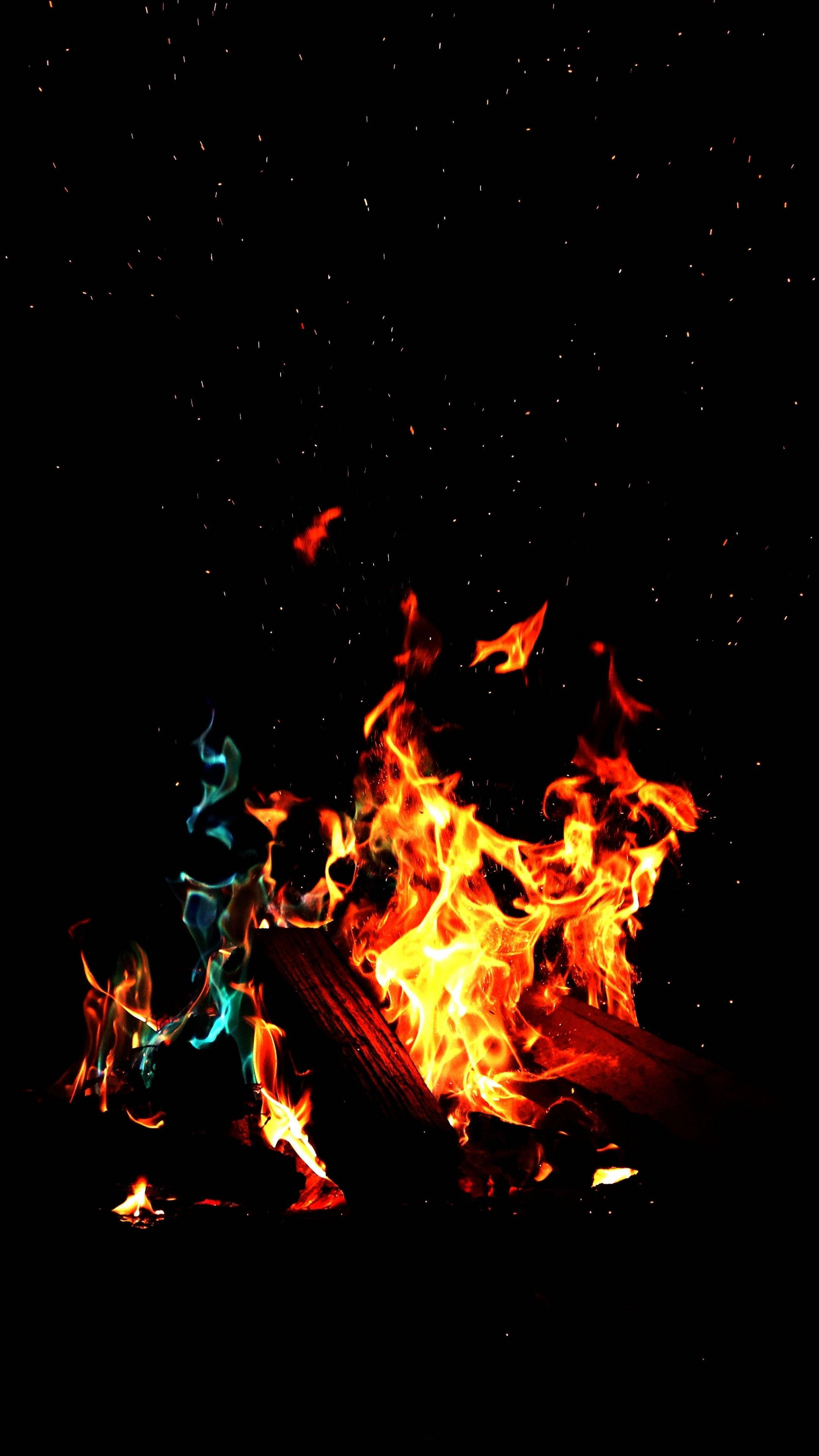 Bonfire 4K Ultra HD Dark Phone, vivid flames, logs, 4K Phone Wallpaper