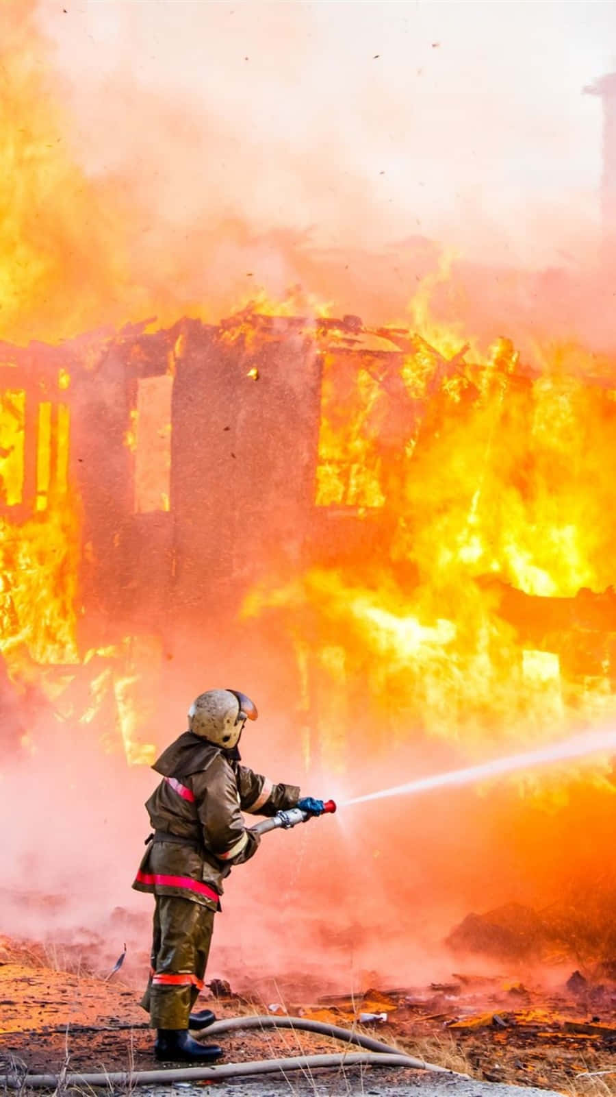 Firefighter Phone, raging inferno, burning building, HD Phone Wallpaper